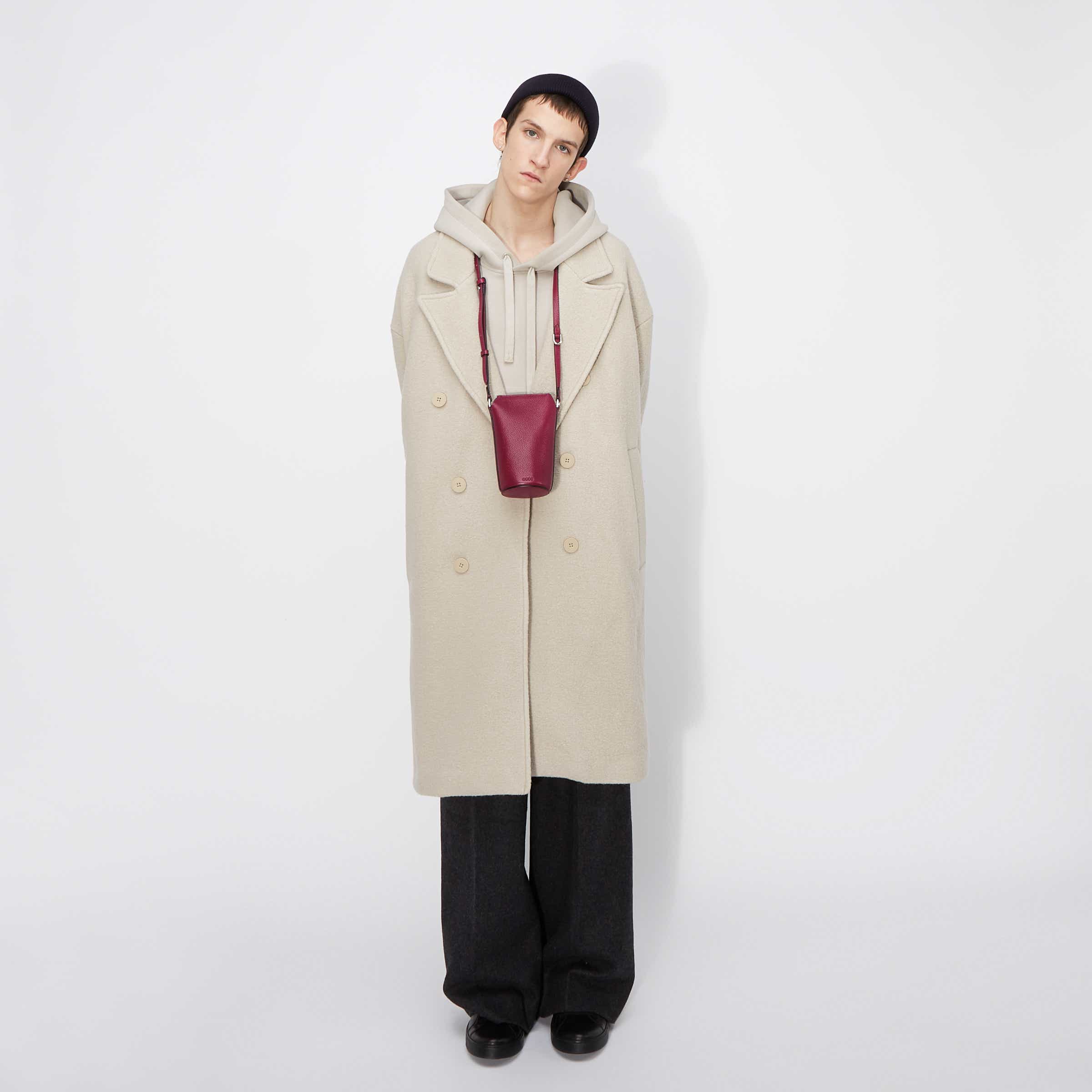 ECCO® Pot Wet Leather Crossbody Bag - Red - Modelshot-1