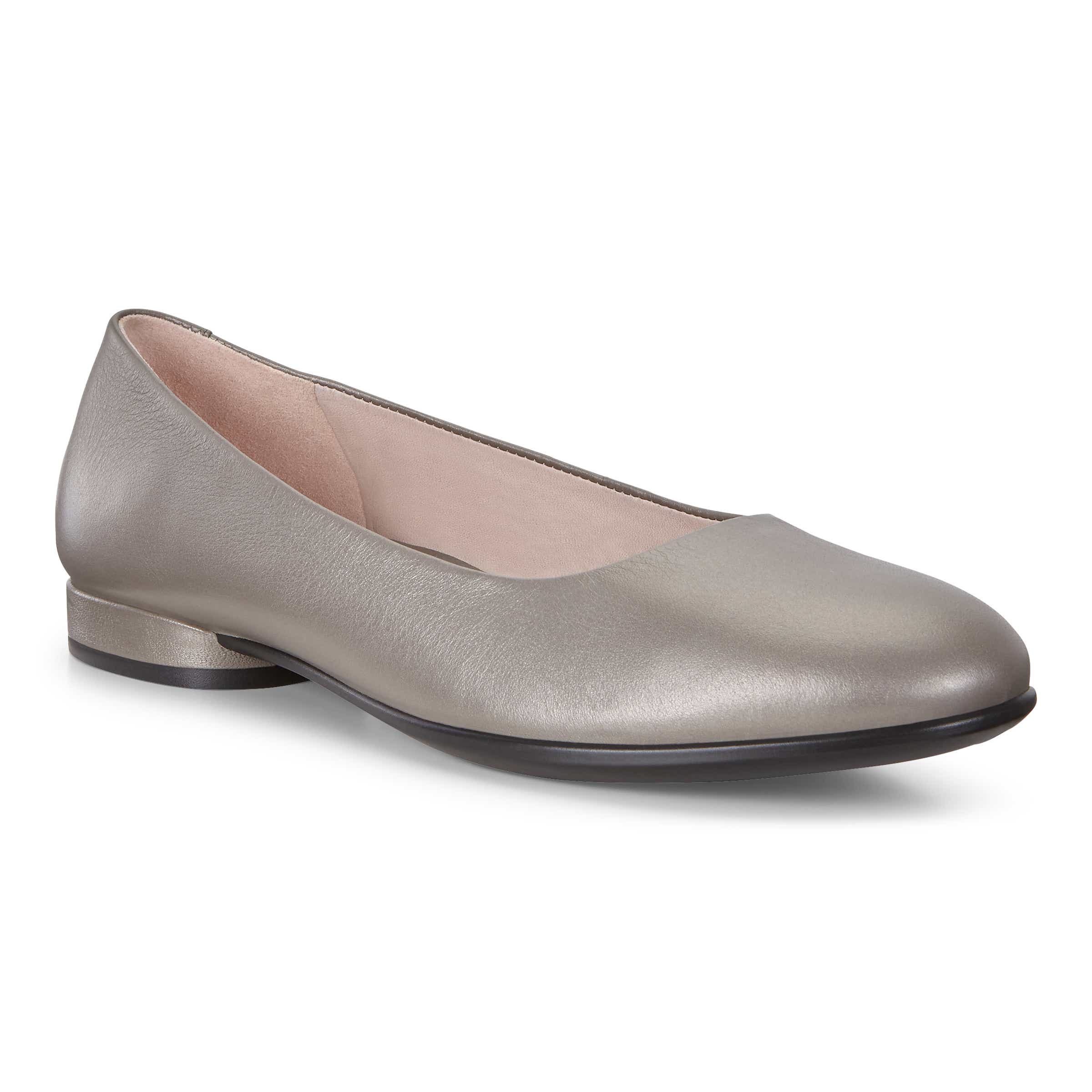 Women's ECCO® Anine Leather Ballerina - Metallics - Main
