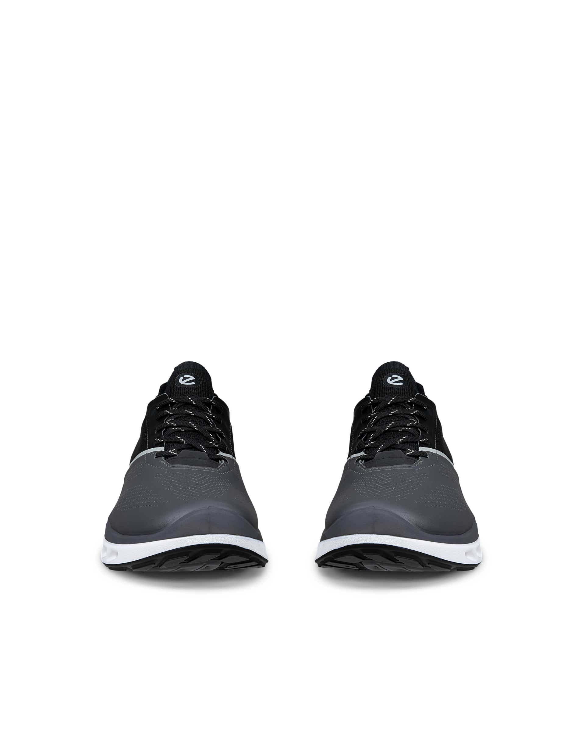 ECCO BIOM 720 MEN メンズ レザーGore-Texスニーカー - ブラック - Front pair