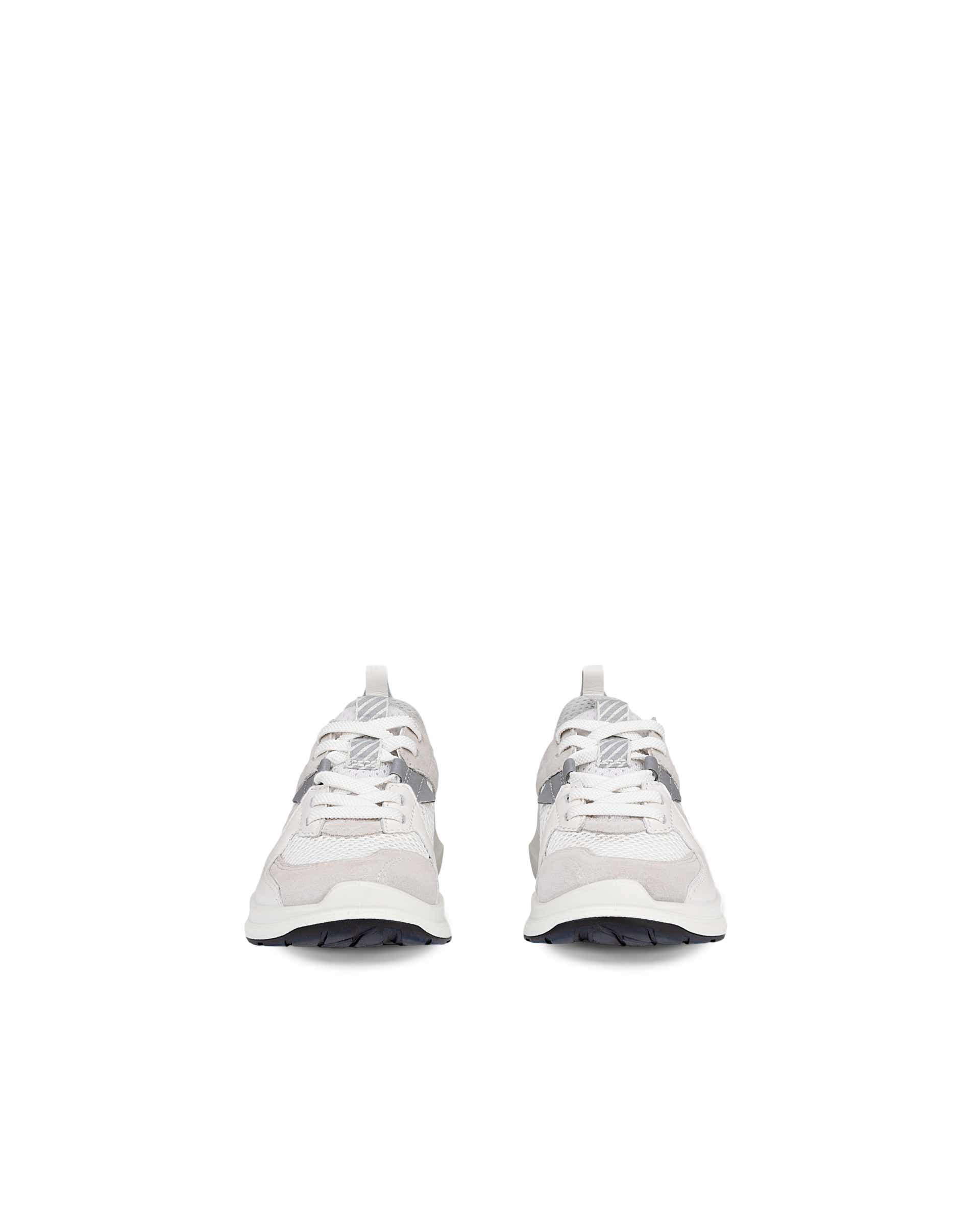 Dětské velurové outdoorové tenisky ECCO® BIOM 2.2 - Bílá - Front pair