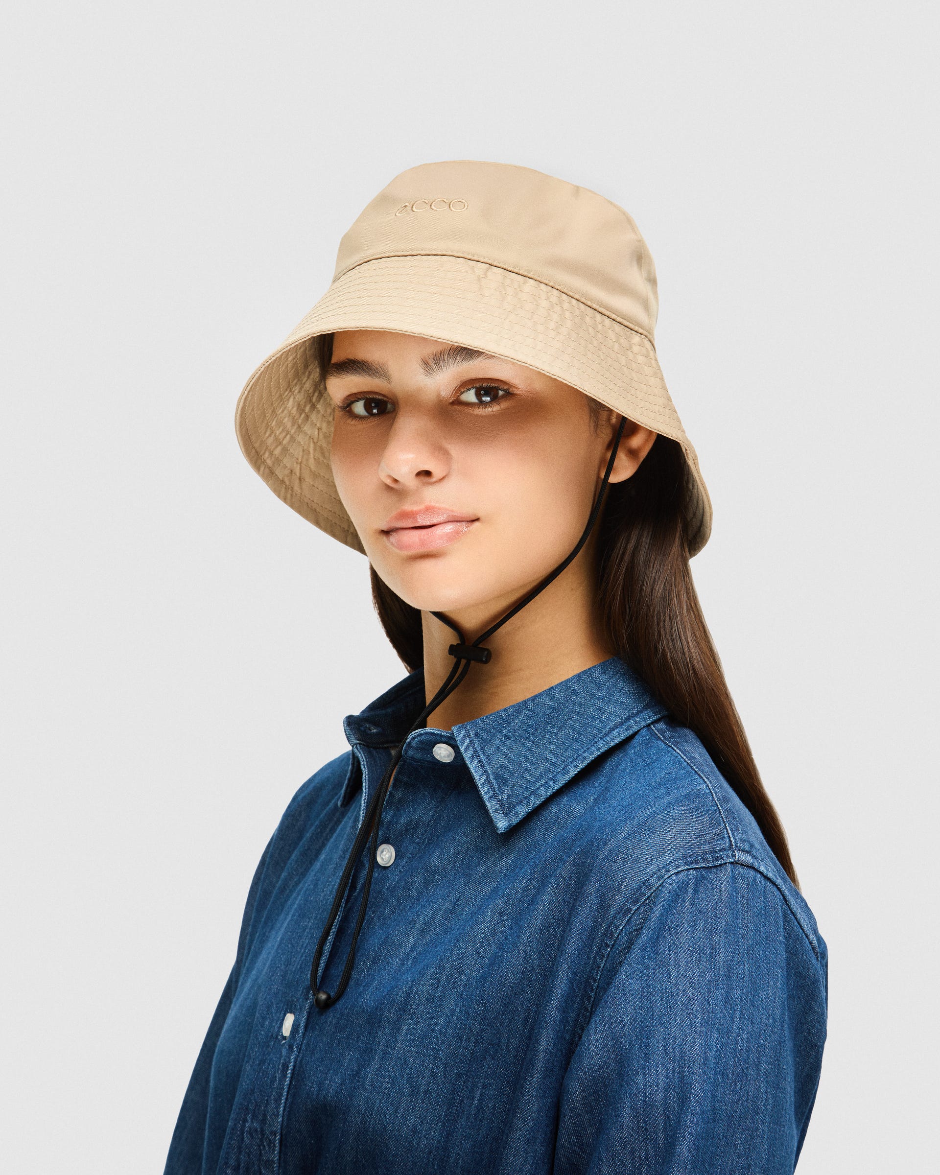 ECCO® VIBE Damen Bucket Hat - Braun - Lifestyle image-1
