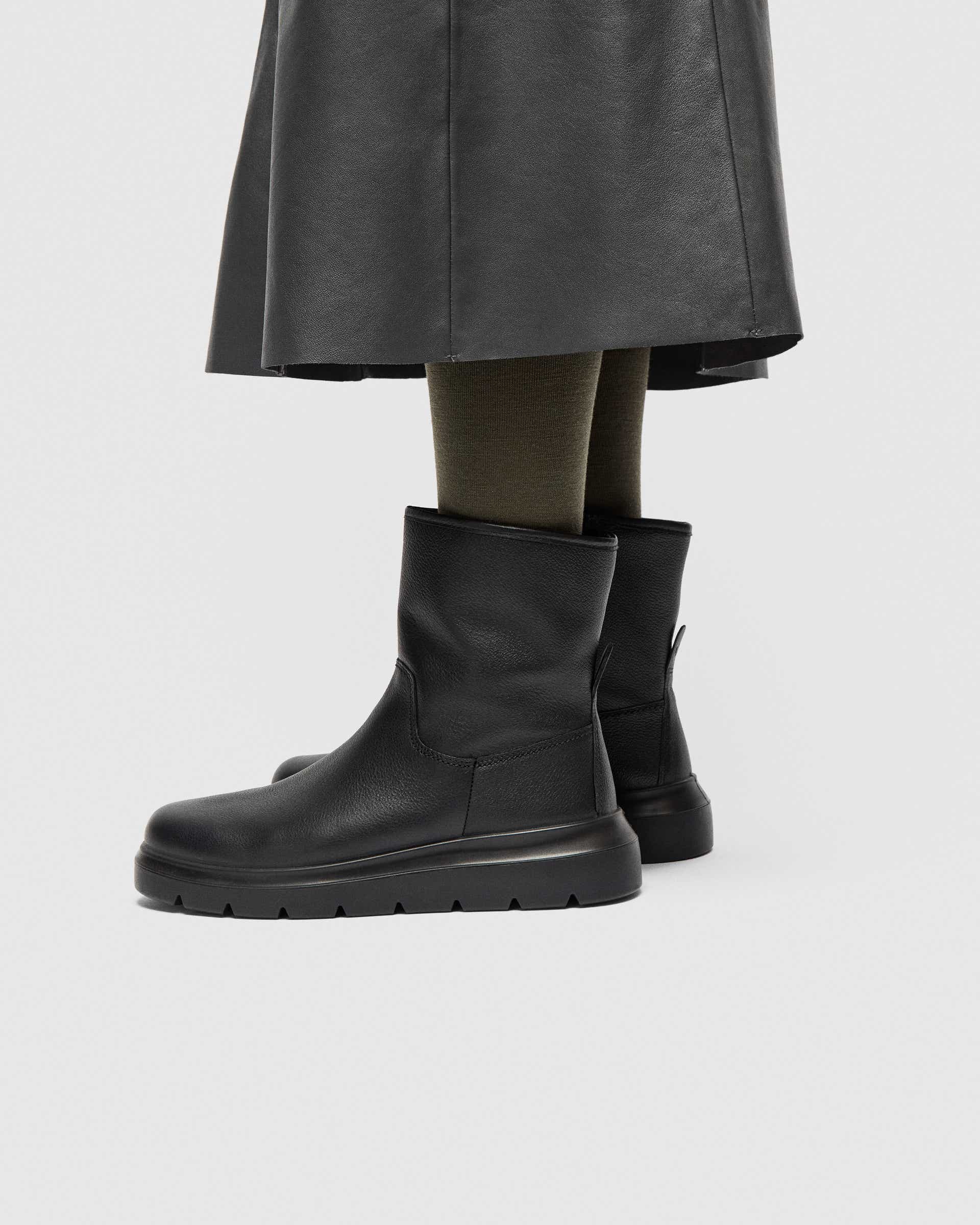 Botas impermeables de piel ECCO® Nouvelle para mujer - Negro - Lifestyle image-1
