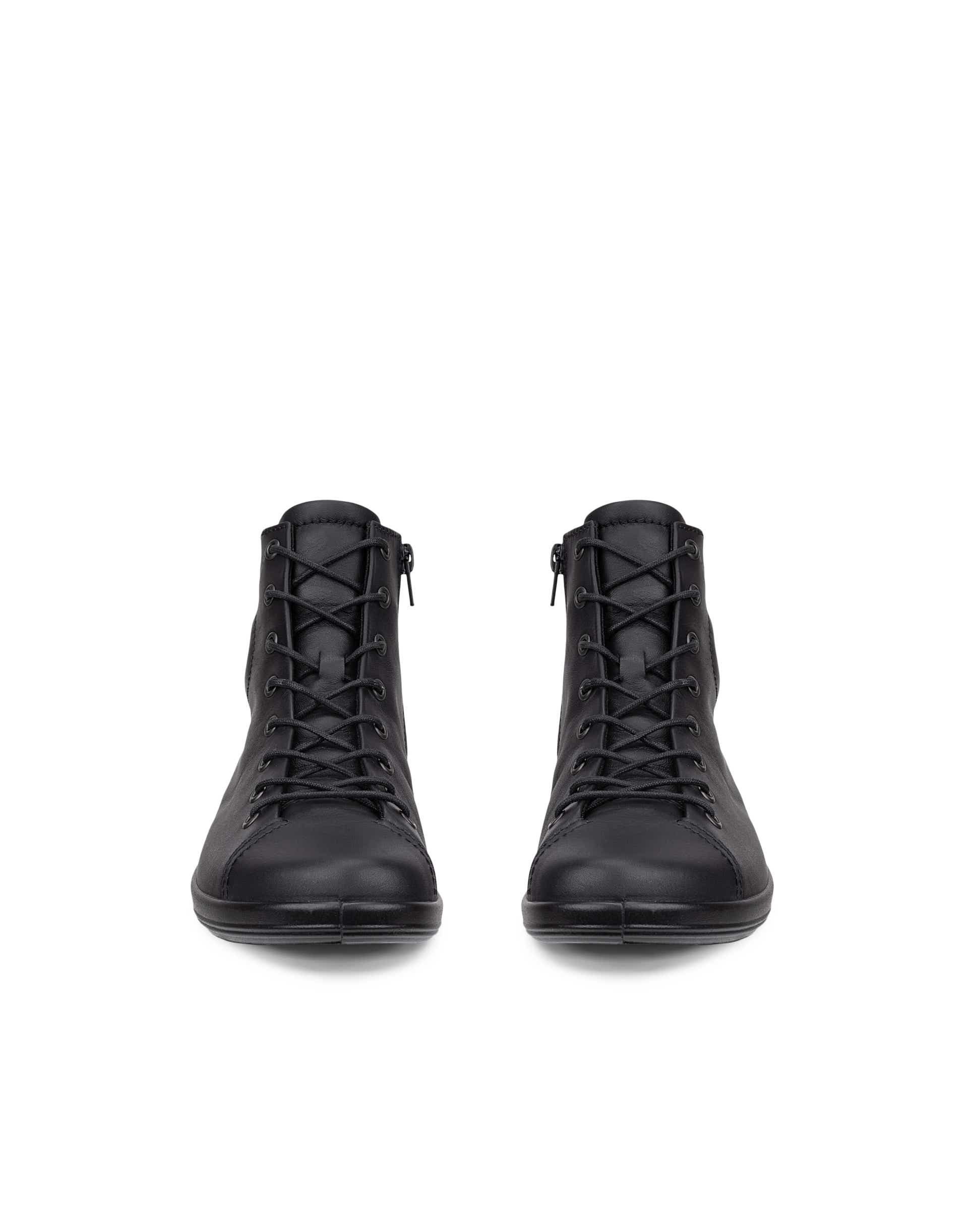 Women's ECCO® SOFT 2.0 Leather Sneaker Boot - Black - Front pair