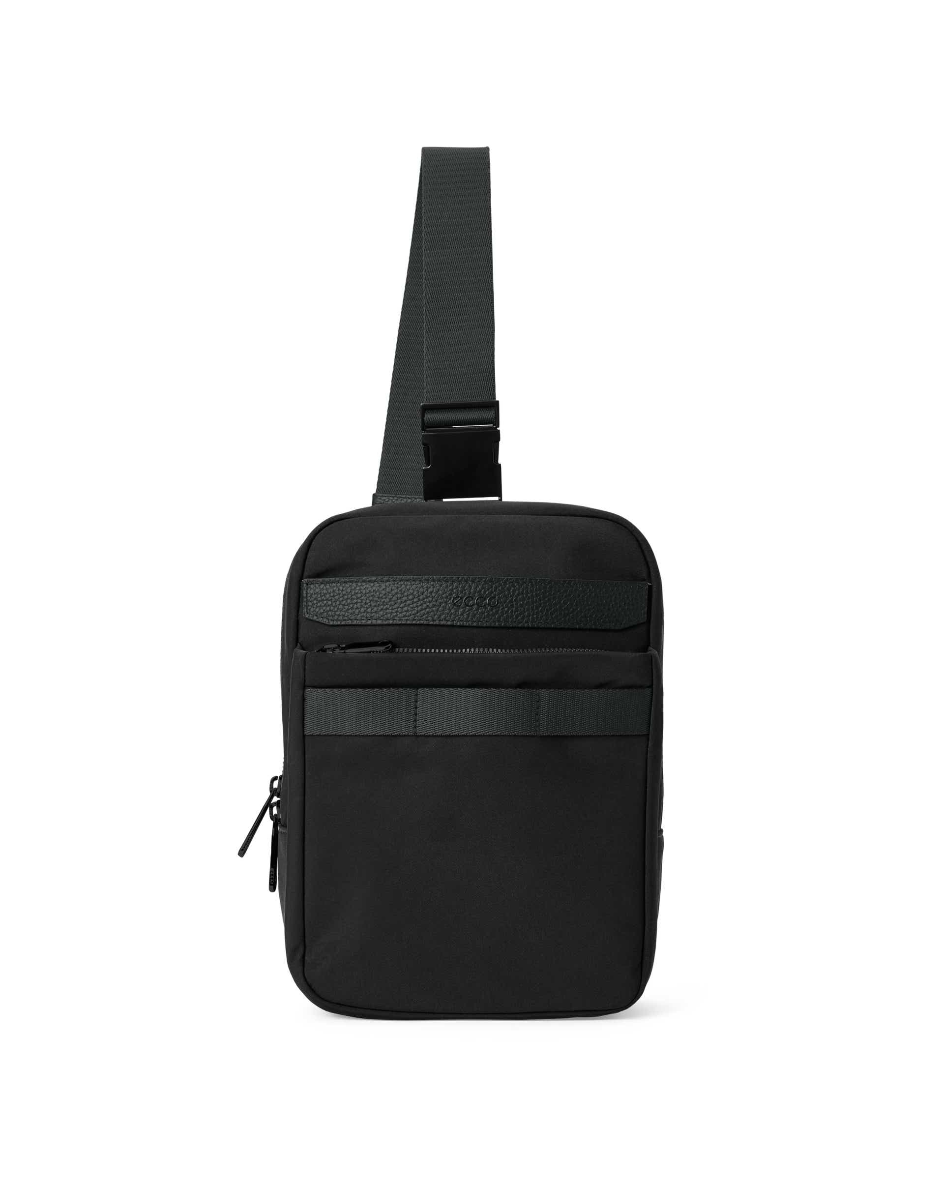 ECCO Voyager X Body Sling レザーショルダーバッグ | ブラック ECCO Voyager X Body Sling レザーショルダーバッグ | ブラック