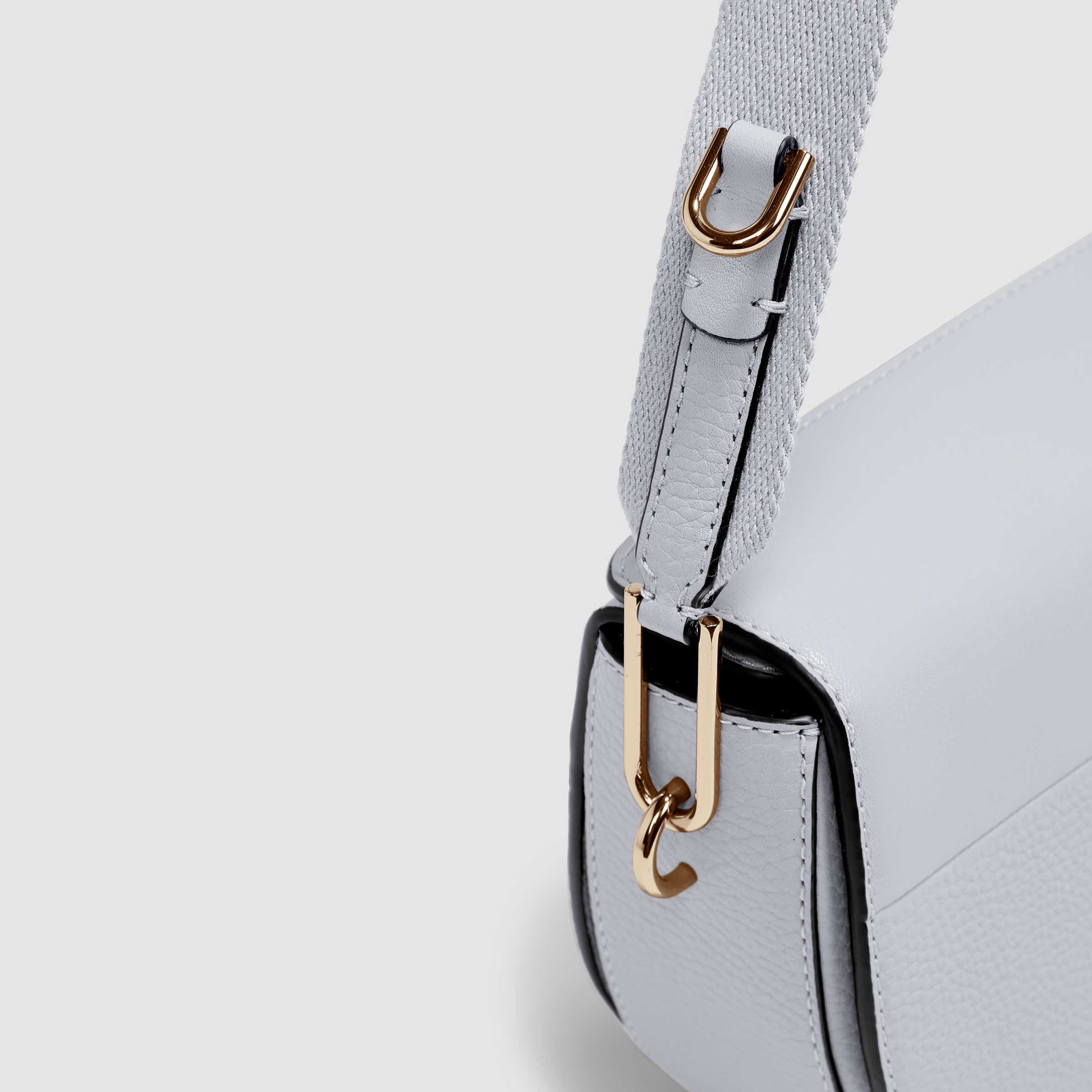 ECCO® Textureblock Leather Saddle Bag - Grey - Detail-1