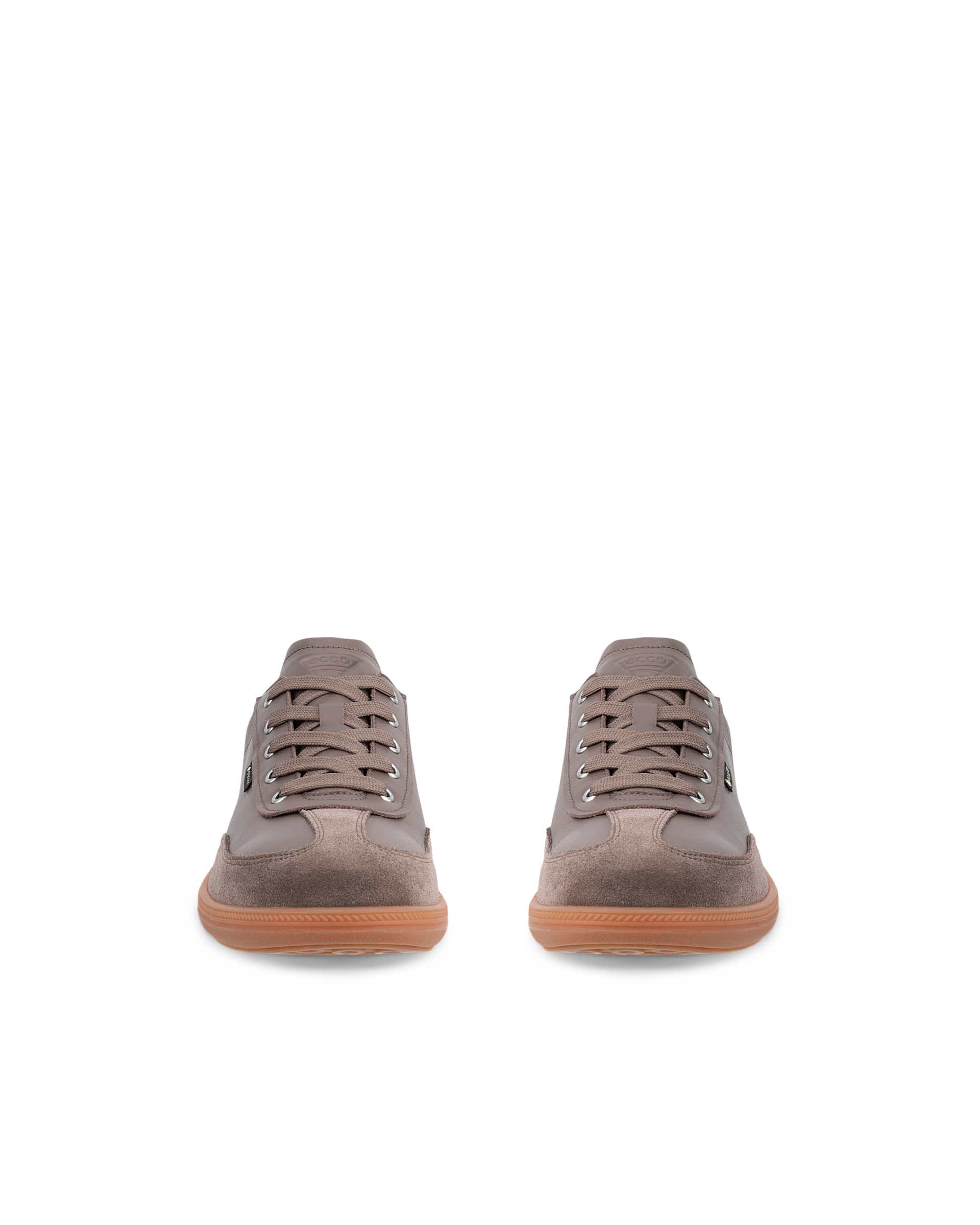 ECCO® SOFT 11 Gore-Tex sneakers i læder til damer - Brun - Front pair
