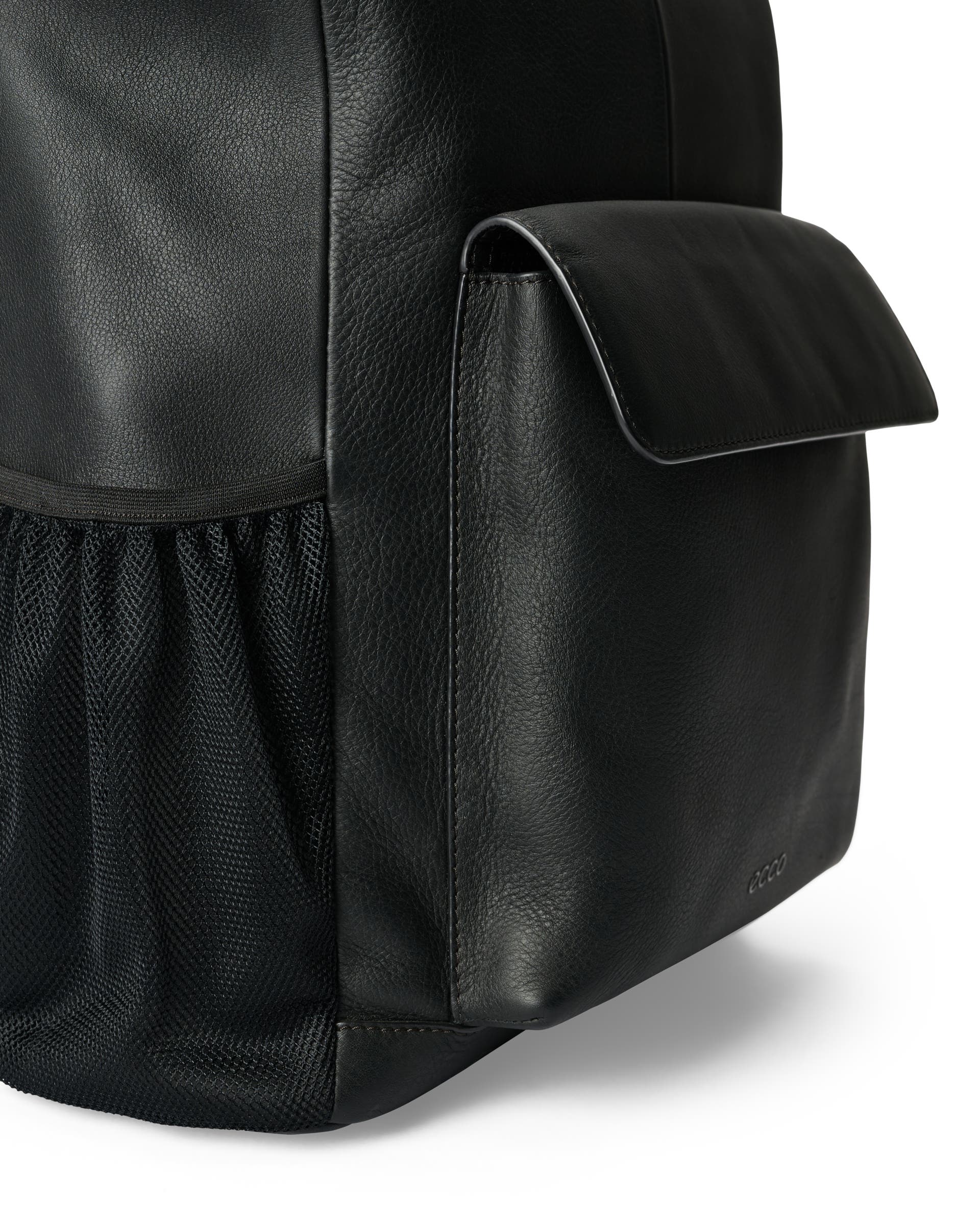 ECCO Square Pack Trapeze レザーバックパック - ブラック - Detail-1