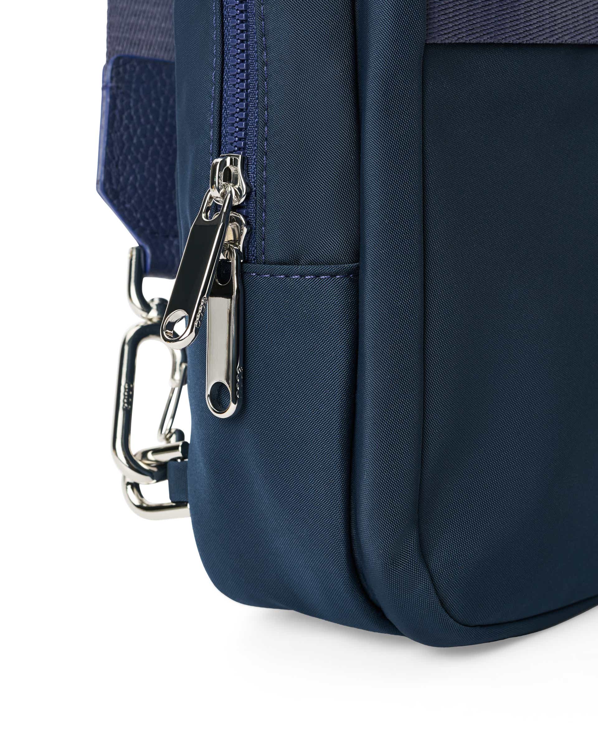 ECCO® Voyager sac bandoulière - Bleu - Detail-1