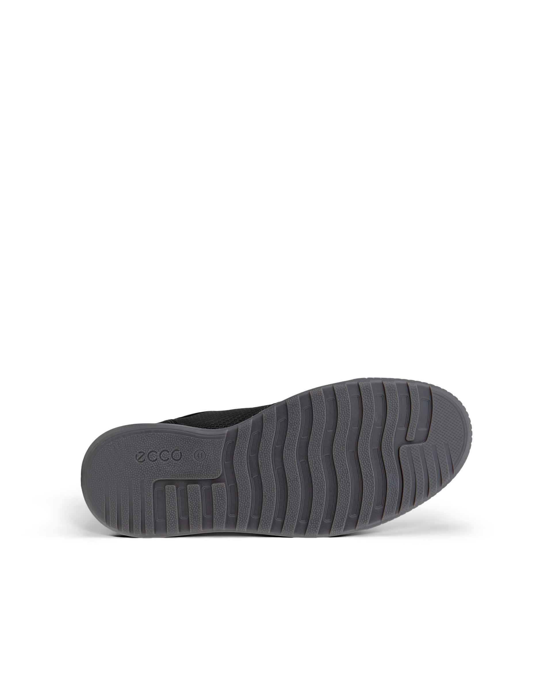 Men's ECCO® Bypath Tred Nubuck Boot - Black - Sole