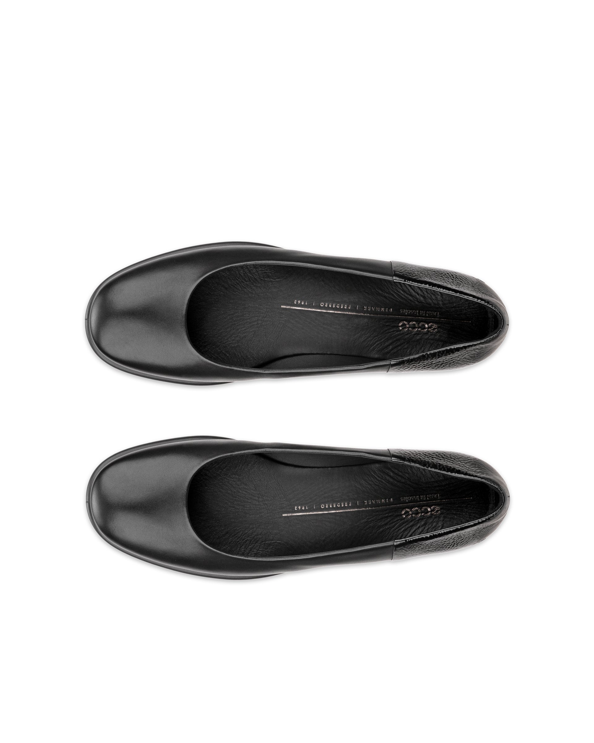 ECCO Sculpted LX ウィメンズ レザーバレリーナ - ブラック - Top left pair