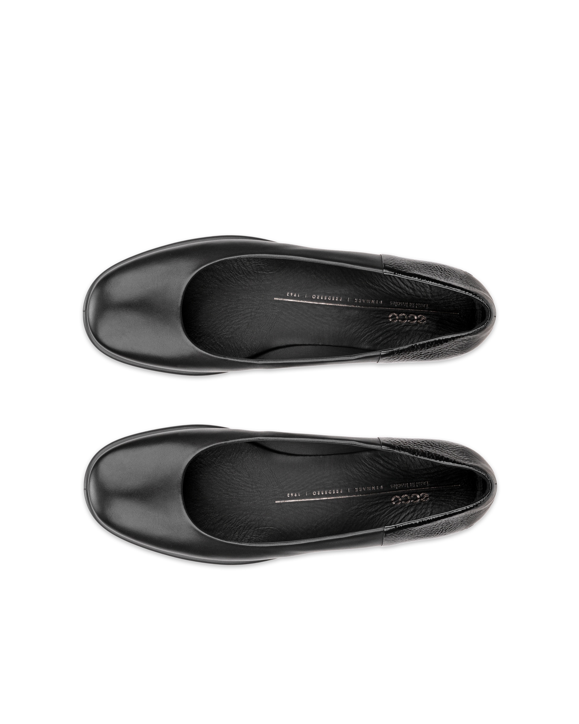 Dámské kožené baleríny ECCO® Sculpted LX - Černá - Top left pair