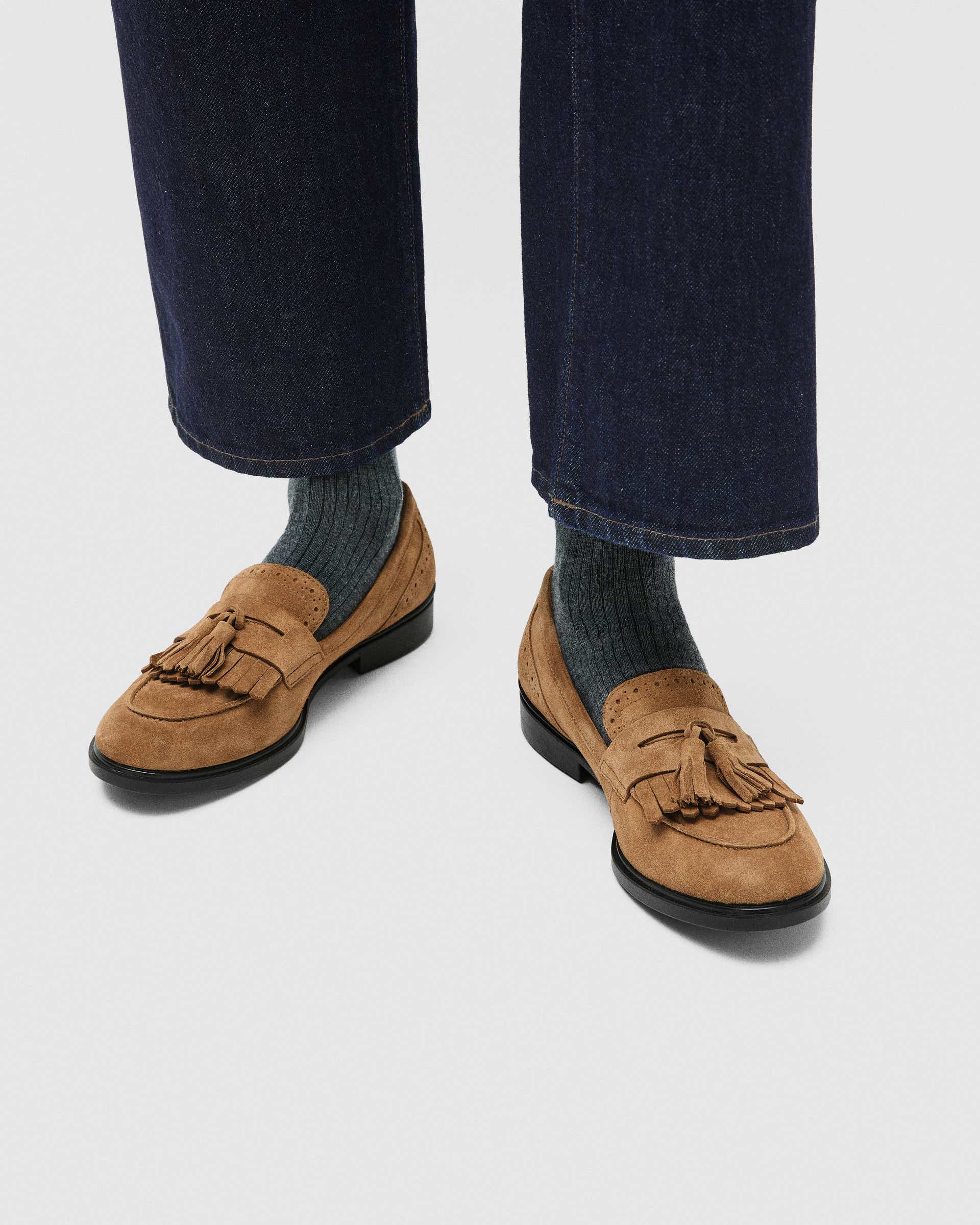 ECCO® DRESS CLASSIC 15 mocassins daim pour femme - Brun - Lifestyle image-1
