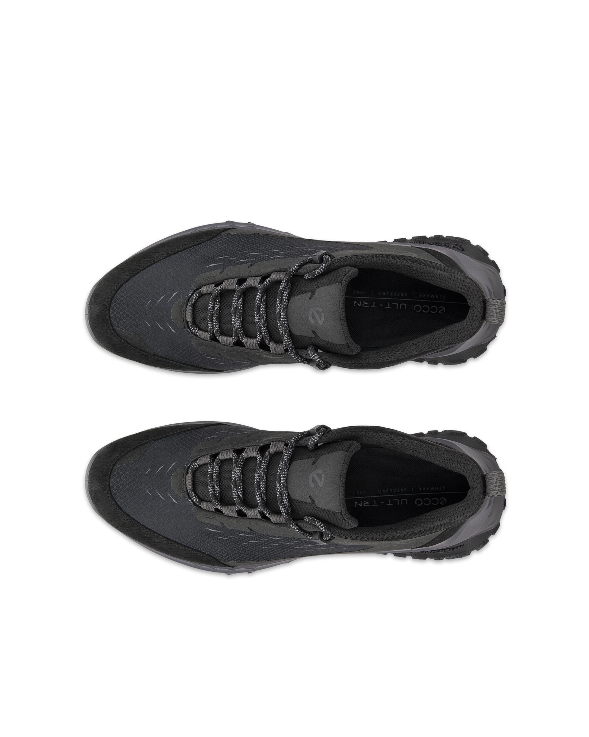 ECCO® ULT-TRN heren outdoorsneaker van textiel - Zwart - Outside