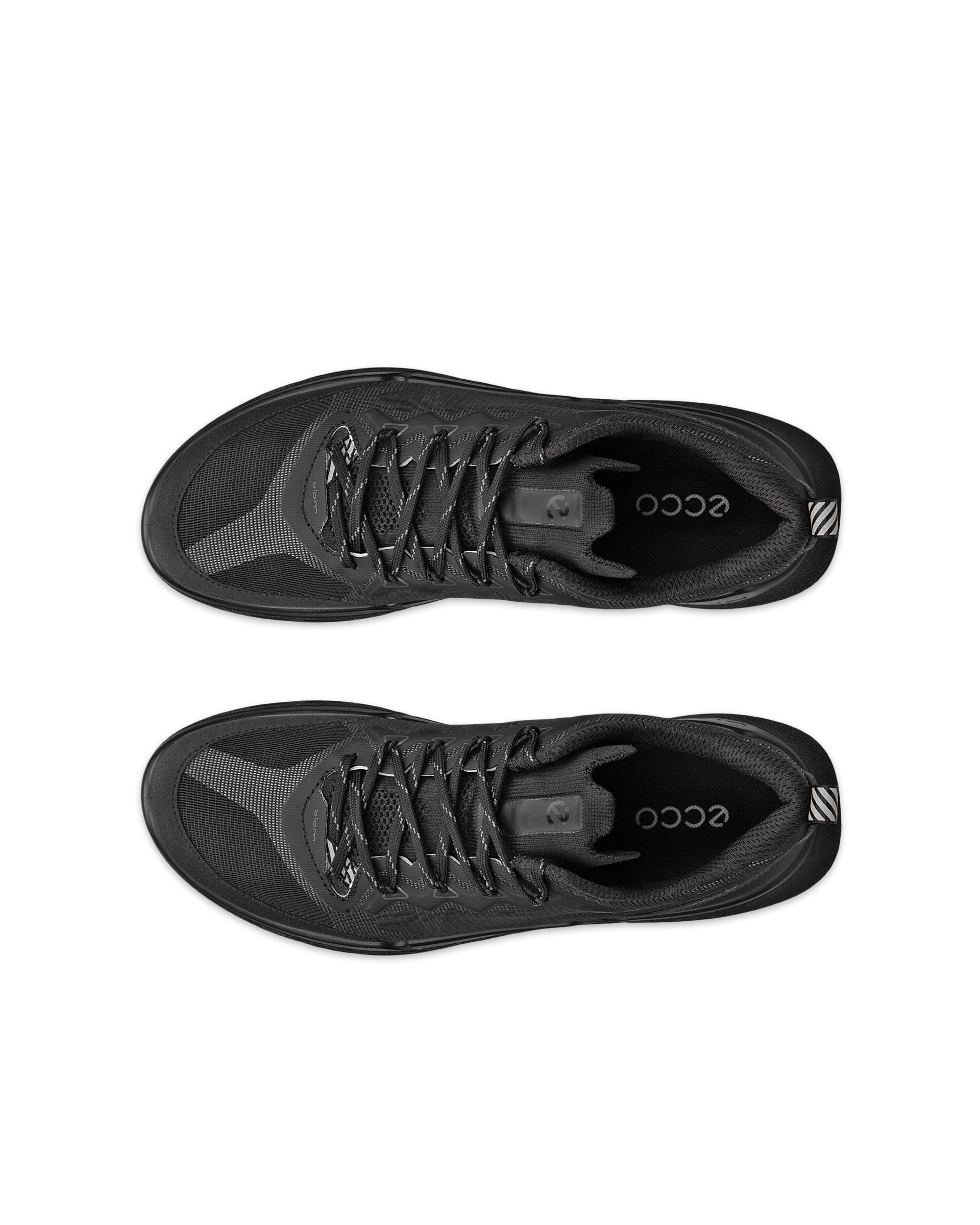 ECCO BIOM 720 WOMEN ウィメンズ スニーカー - ブラック - Top left pair