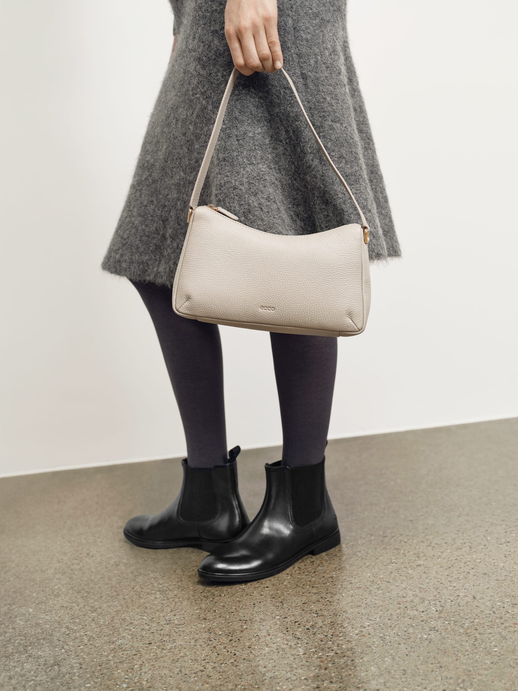 ECCO Dress Classic 15 Chelsea - Black - Lifestyle image-1