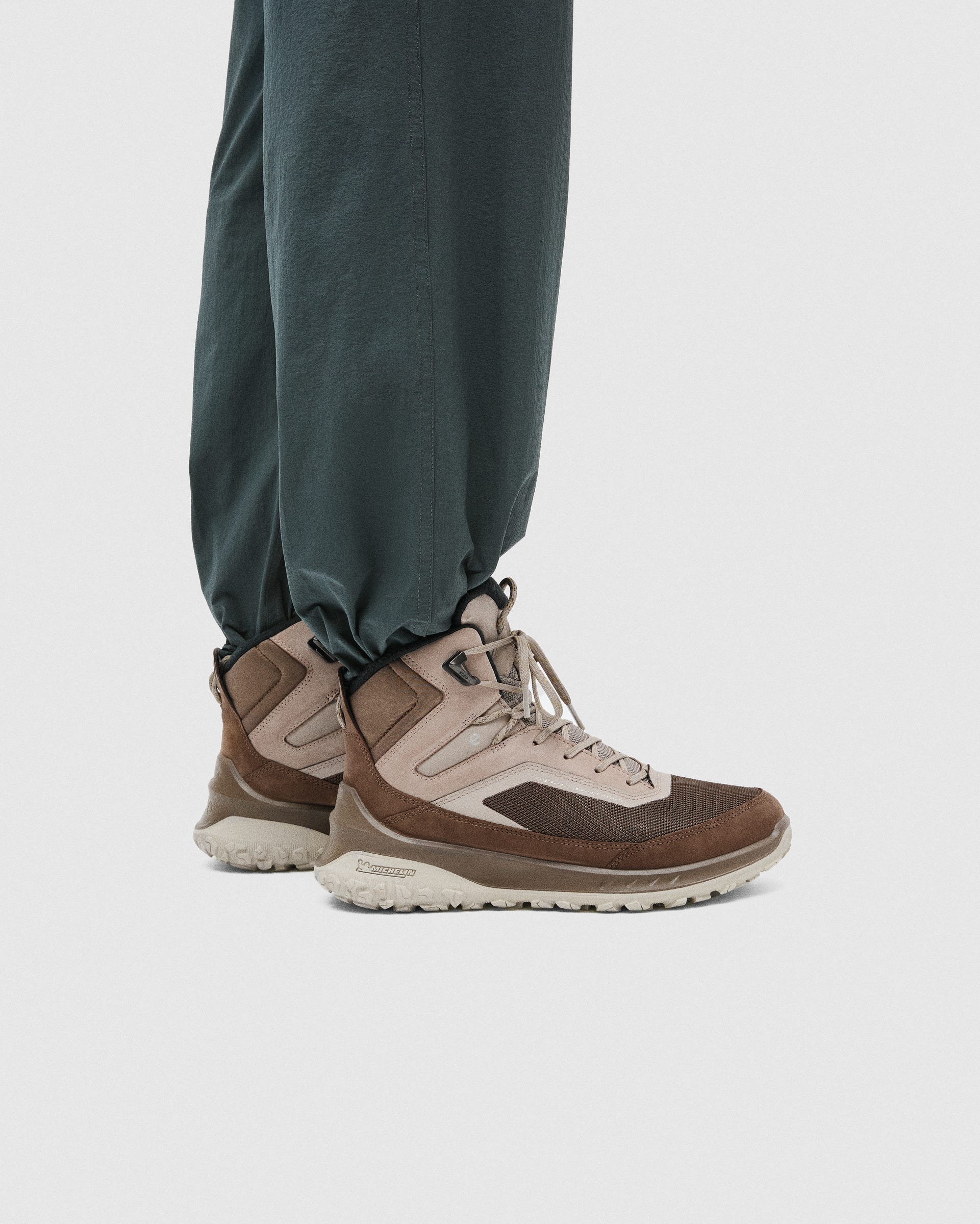 ECCO® ULT-TRN chaussures de randonnée imperméable de plein air mi-hautes en nubuck pour femme - Marron - Outside