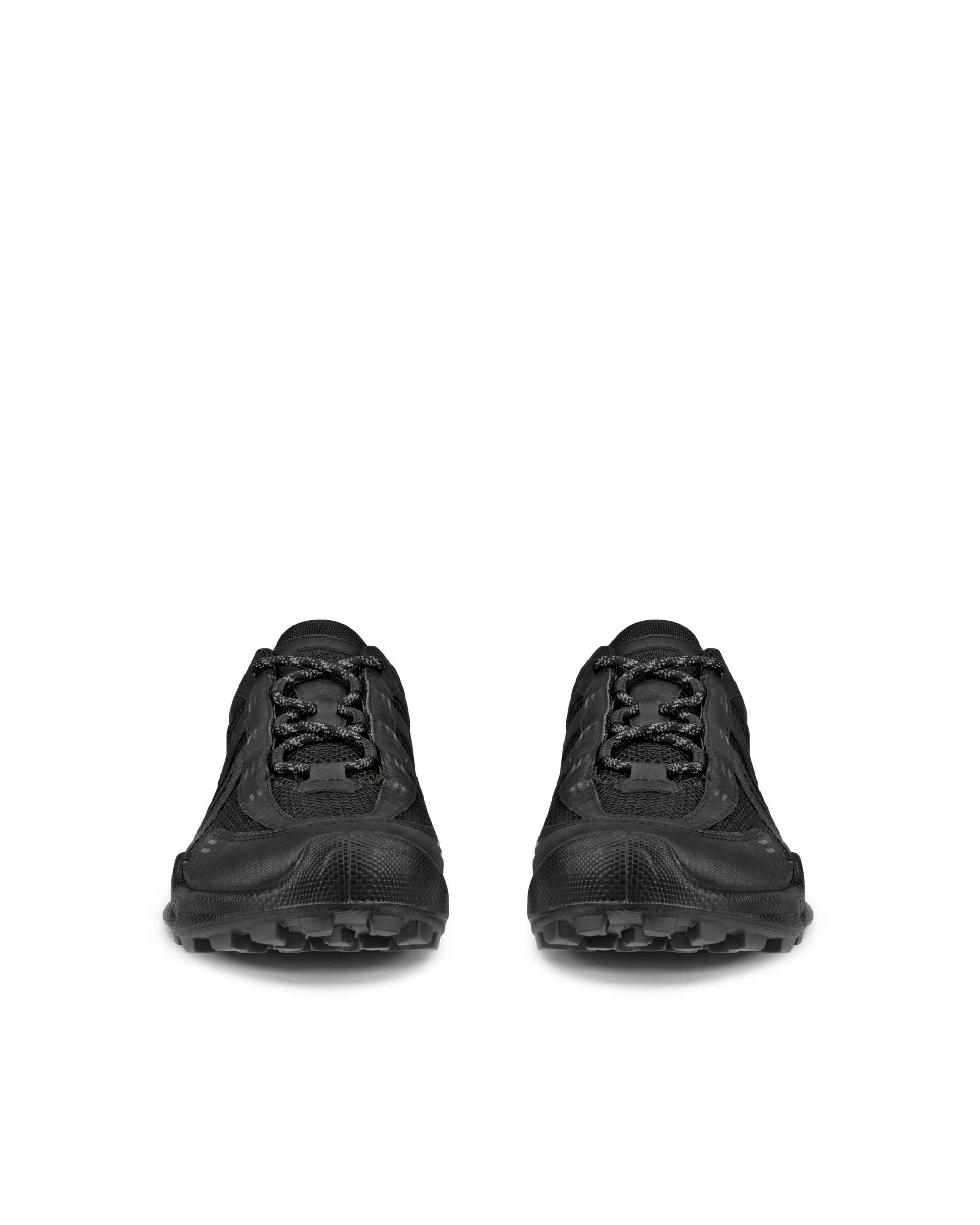 남성 ECCO® Biom C-Trail 텍스타일 아웃도어 트레이너 - 블랙 - Front pair