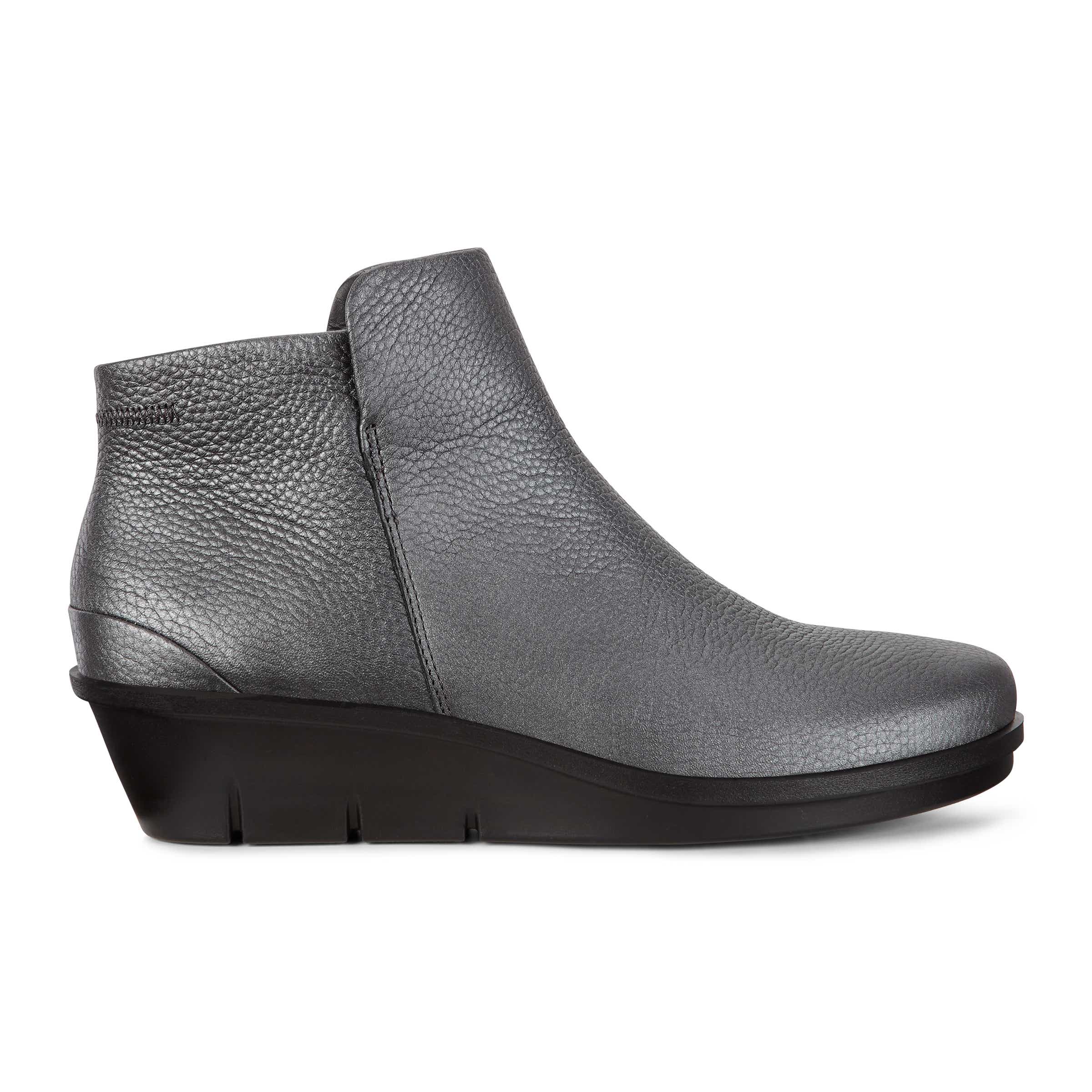 ECCO Skyler Wedge Bootie - Black - Outside