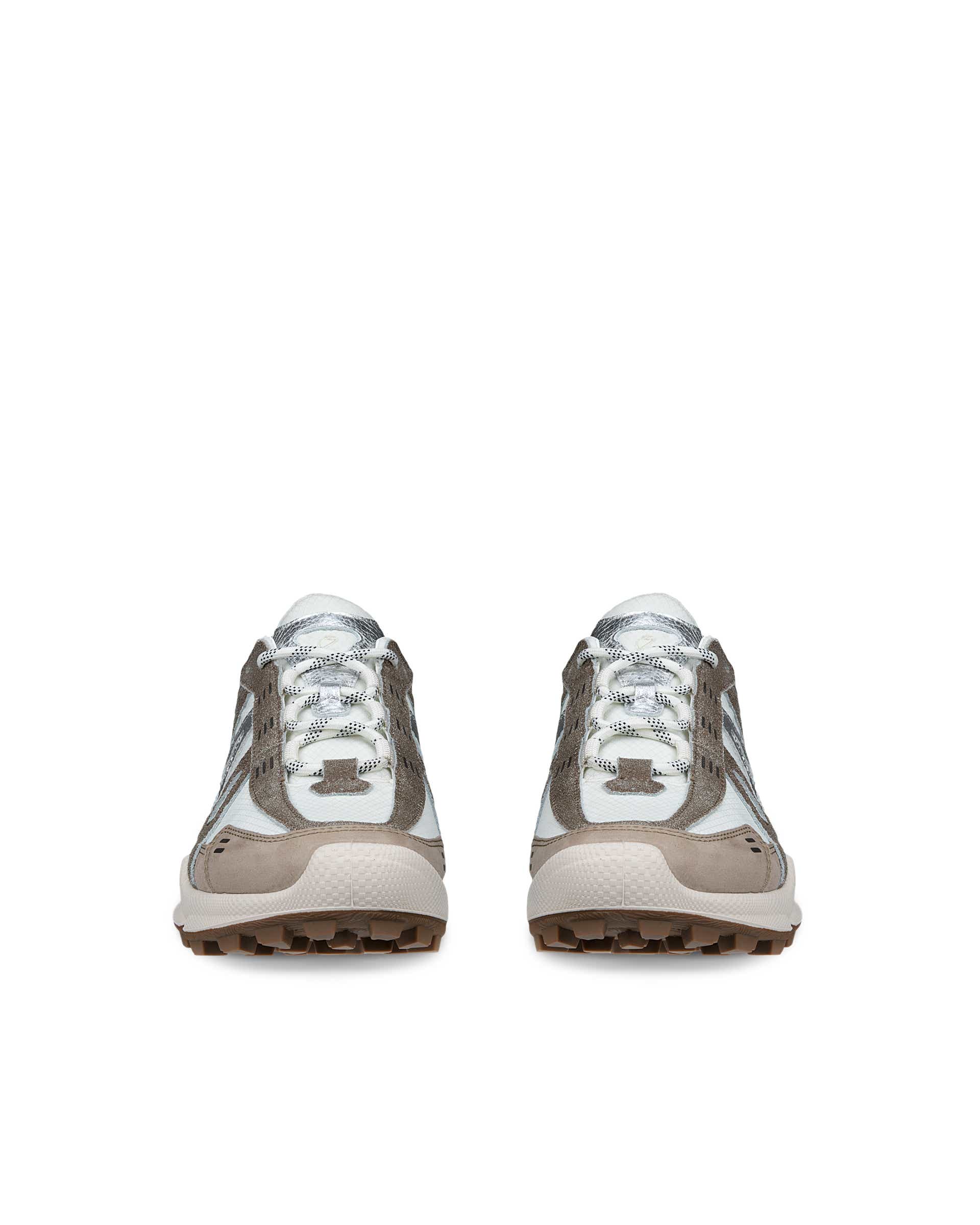 ECCO® BIOM C-Trail baskets de plein air en daim pour femme - Brun - Front pair