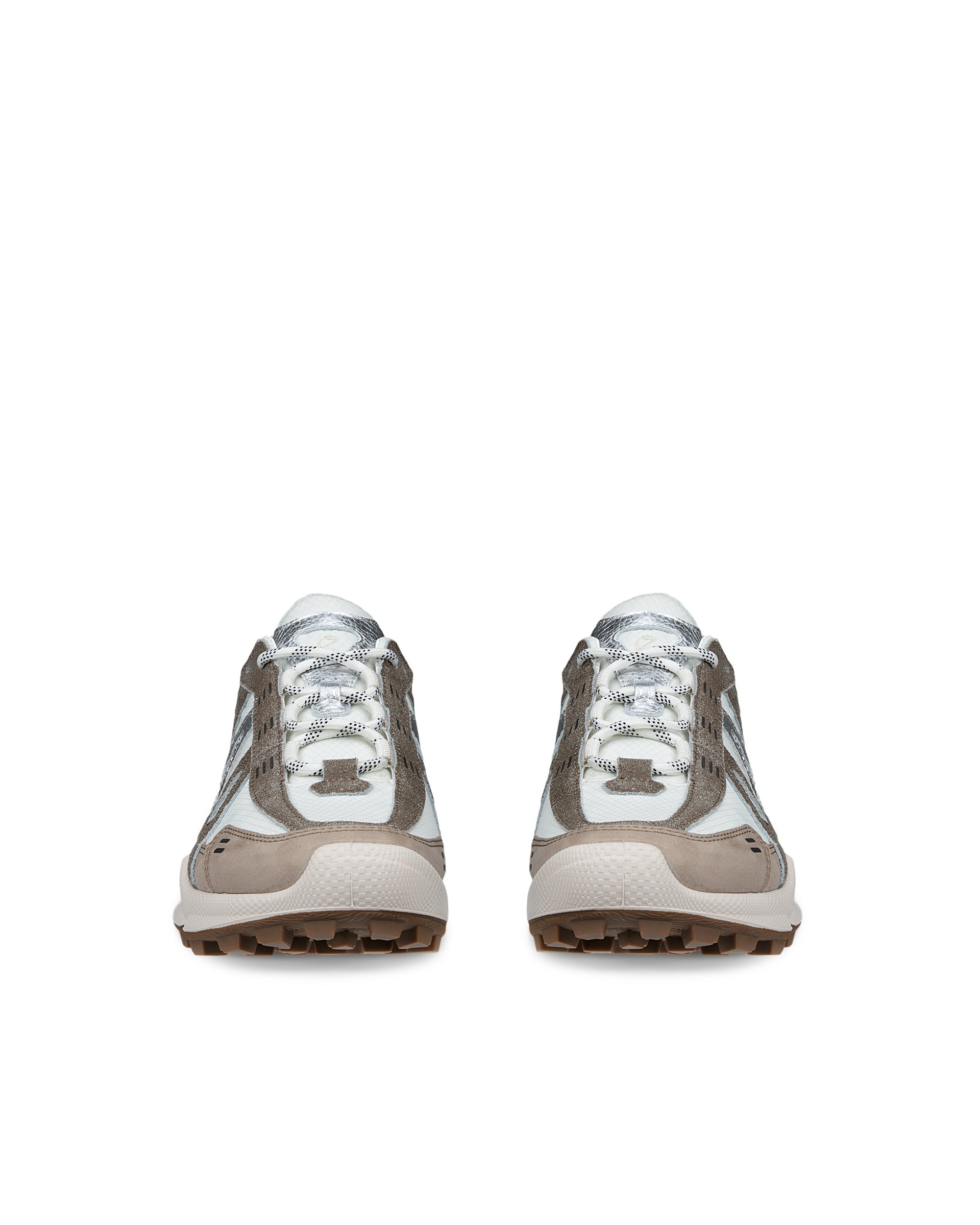 ECCO® BIOM C-Trail baskets de plein air en daim pour femme - Marron - Front pair