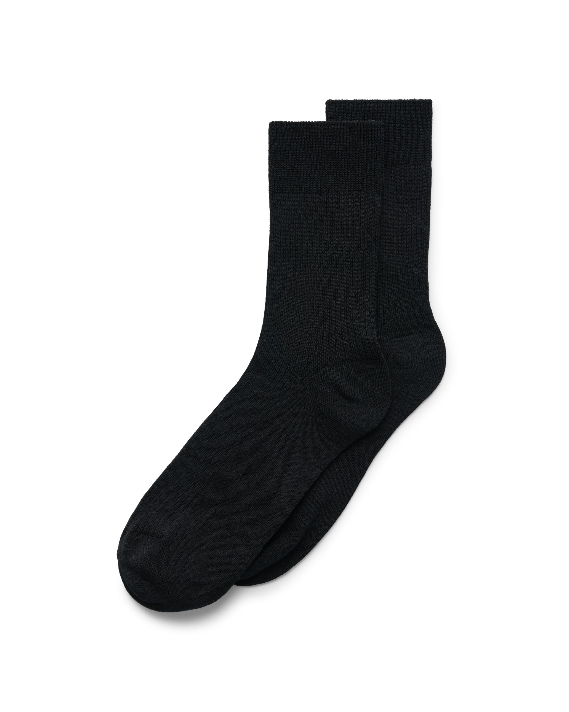 Women's ECCO® Vibe Ribbed Mid-Cut Sock - Black - Main