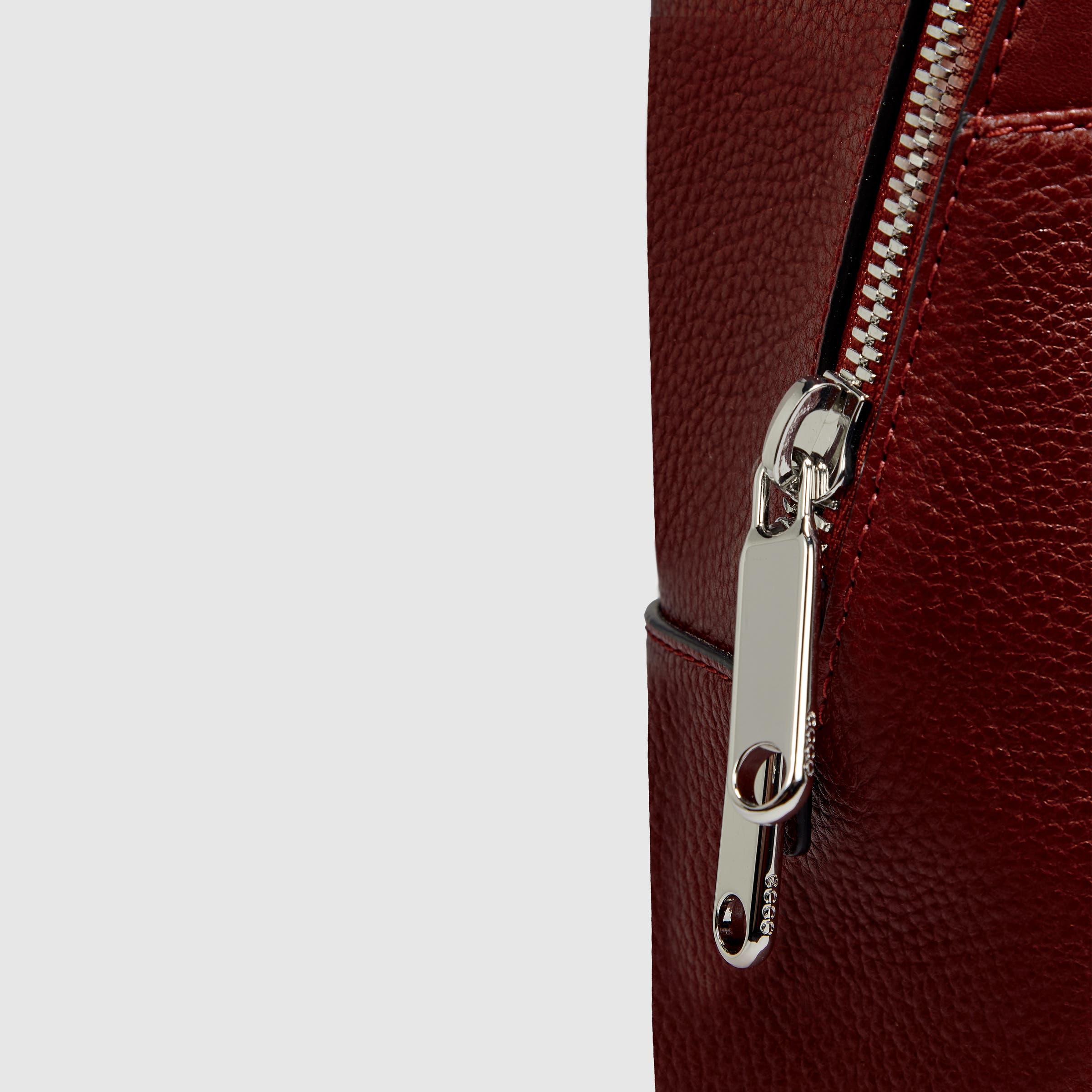 ECCO® Textureblock Leather Backpack - Red - Detail-1