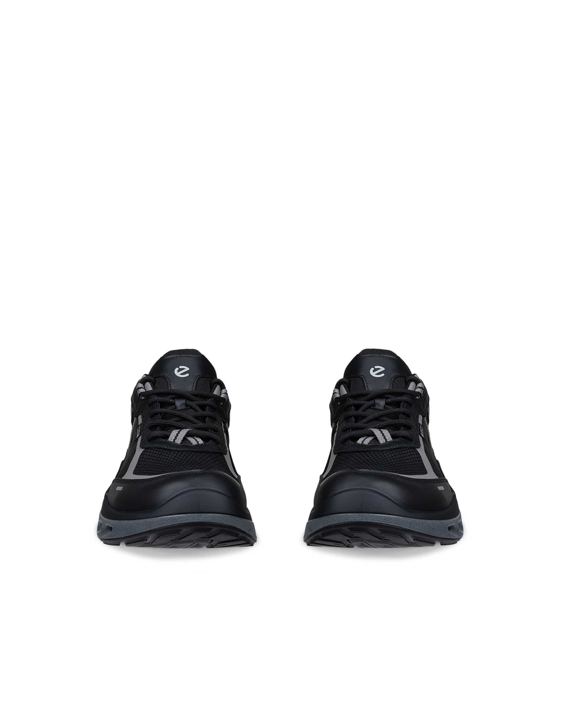 ECCO® BIOM 720 Gore-Tex sneaker i læder til herrer - Sort - Front pair