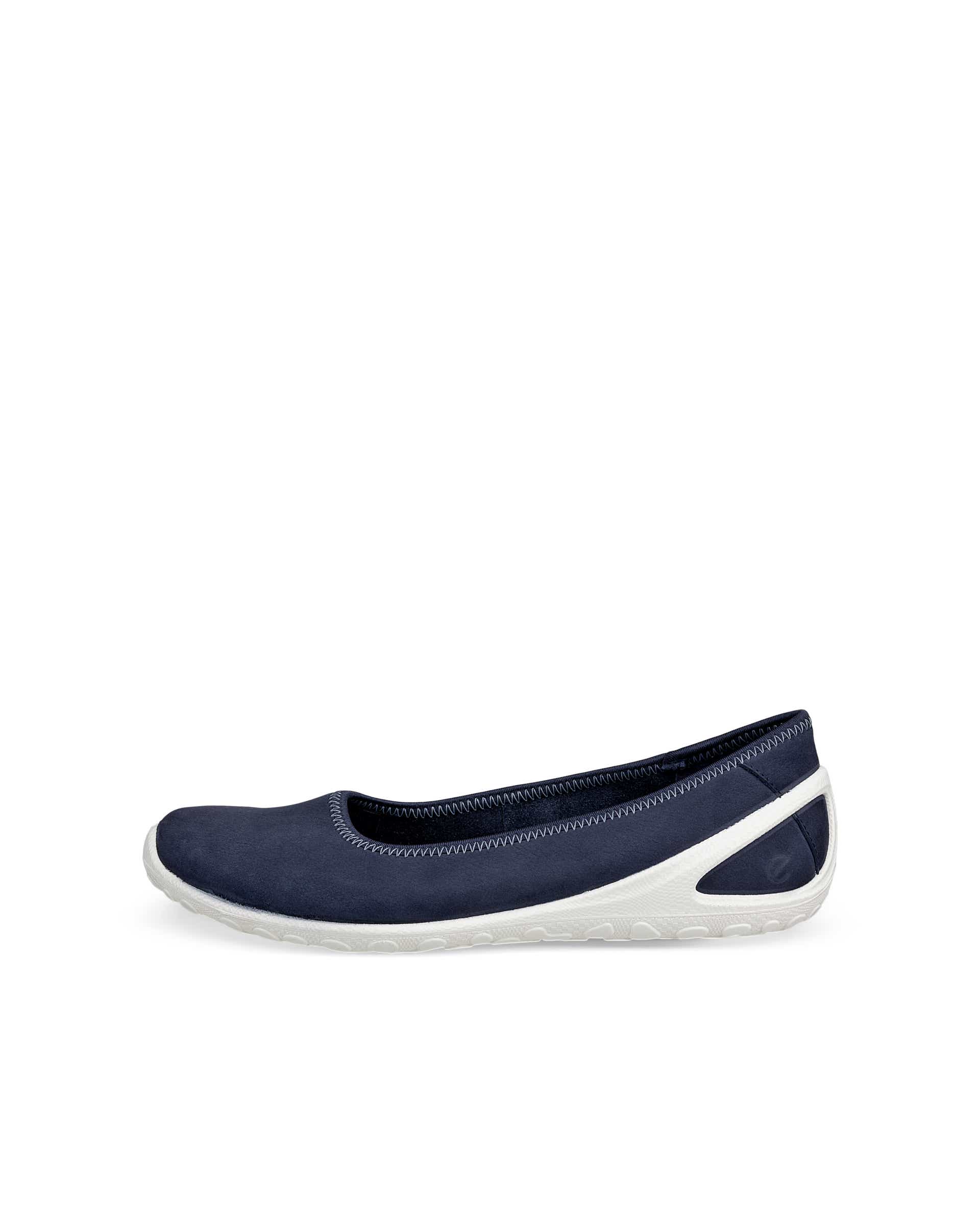 ECCO Biom Lite - undefined - Outside