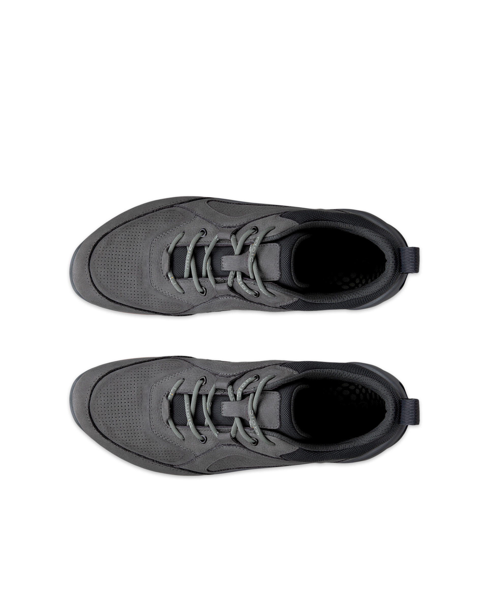 ECCO® BIOM ENERGI baskets en nubuck pour homme - Gris - Top left pair