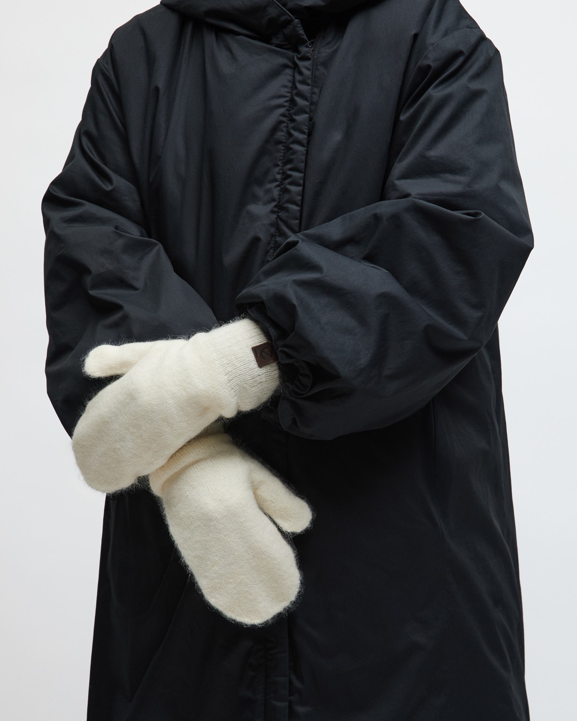 ECCO® FLUFFY MITTENS Vantar dam - Vit - Lifestyle image-1