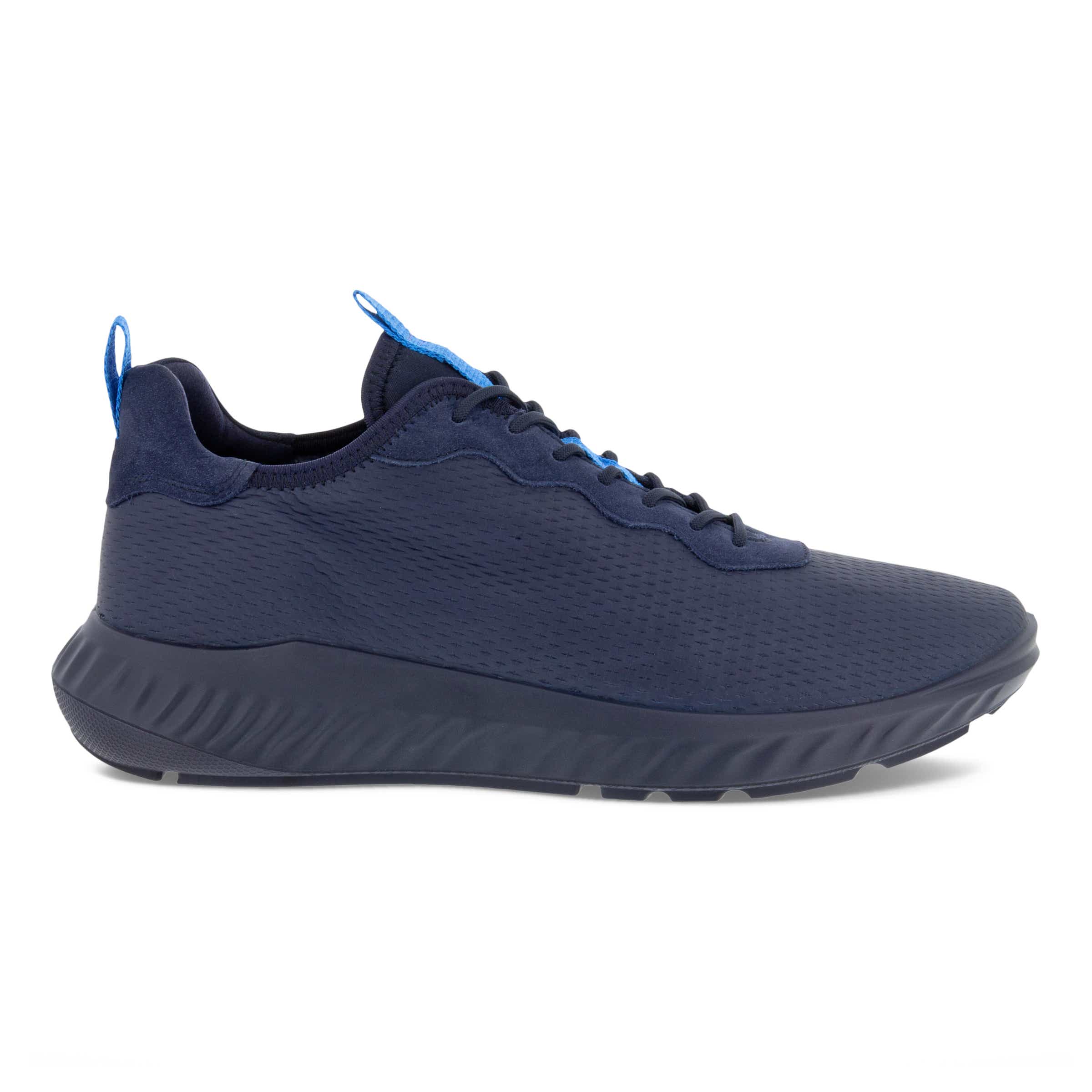 ECCO Men Ath-1F Street Style Leather Sneakers - Black
