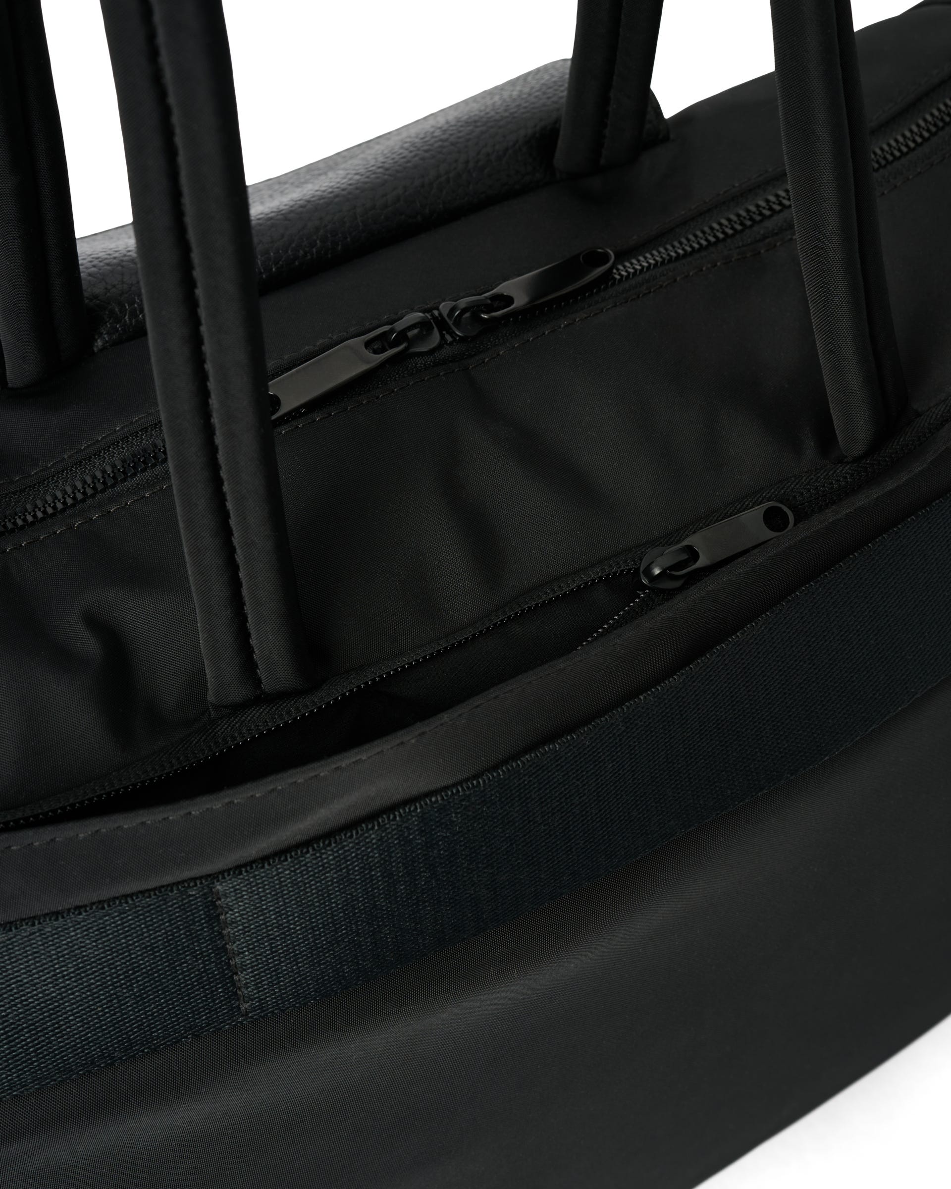 Voyager Tote - 블랙 - Main