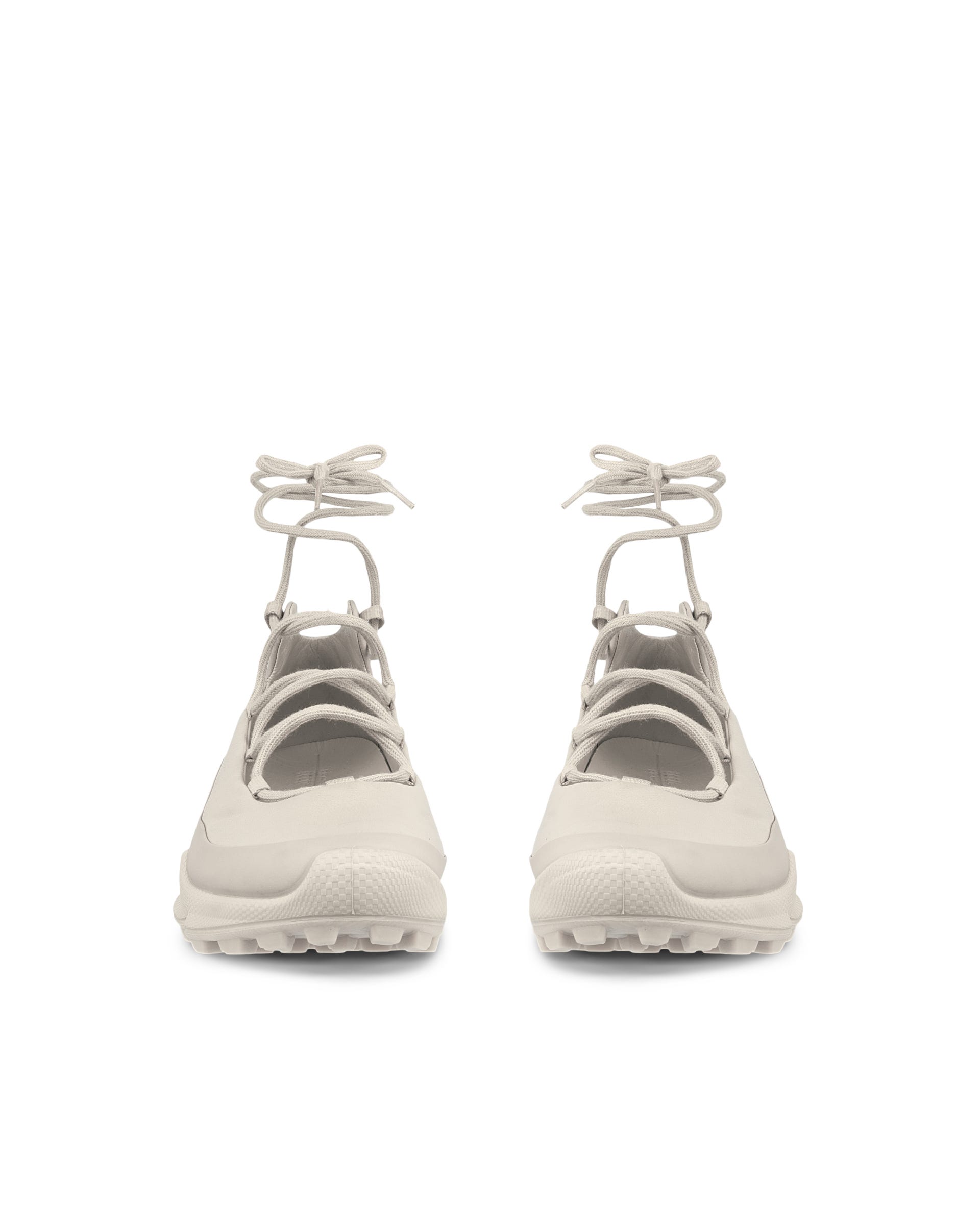 ECCO® BIOM C-Trail Damen Ledersneaker - Beige - Front pair