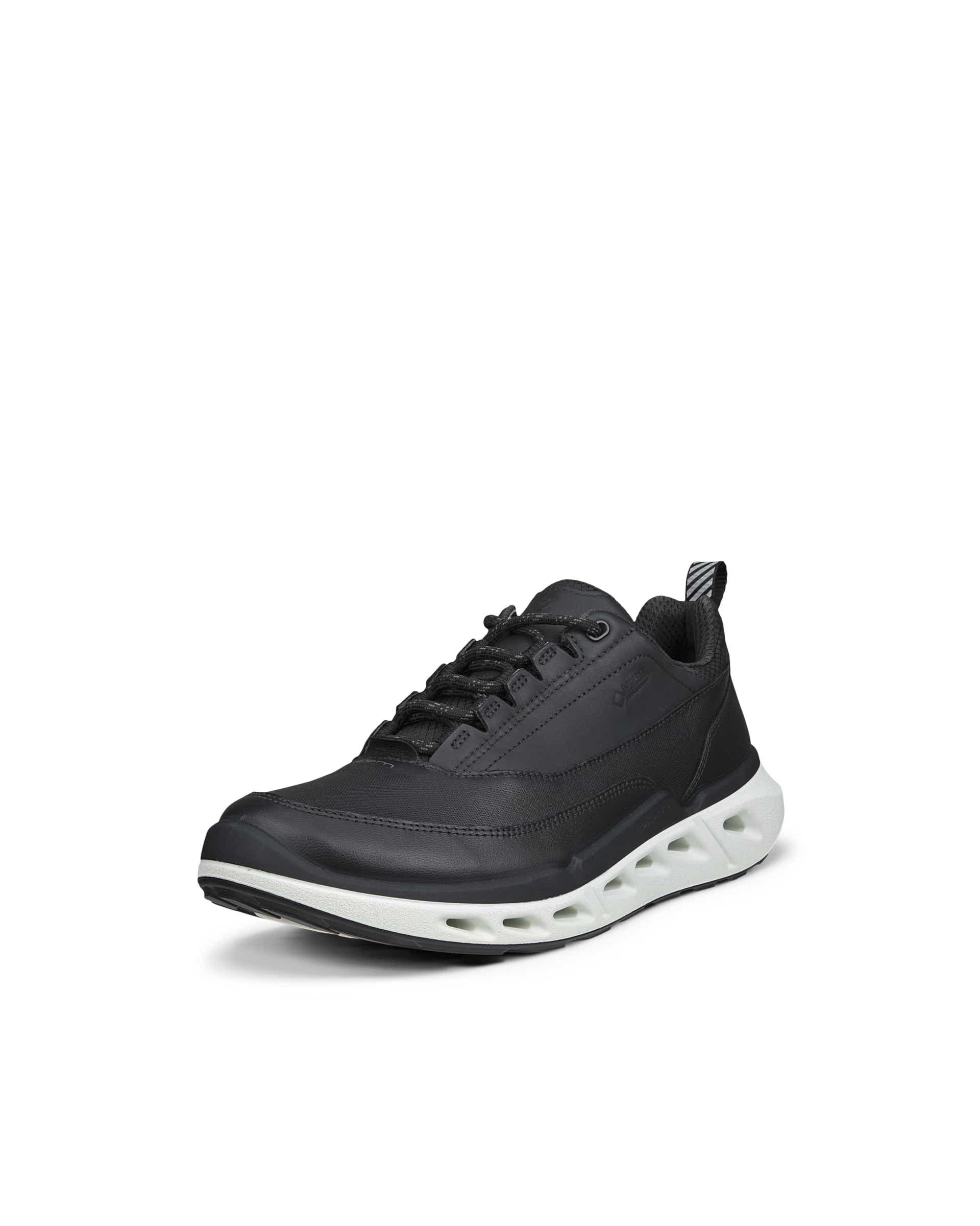 ECCO® BIOM 720 baskets en cuir Gore-Tex pour femme - Noir - Main