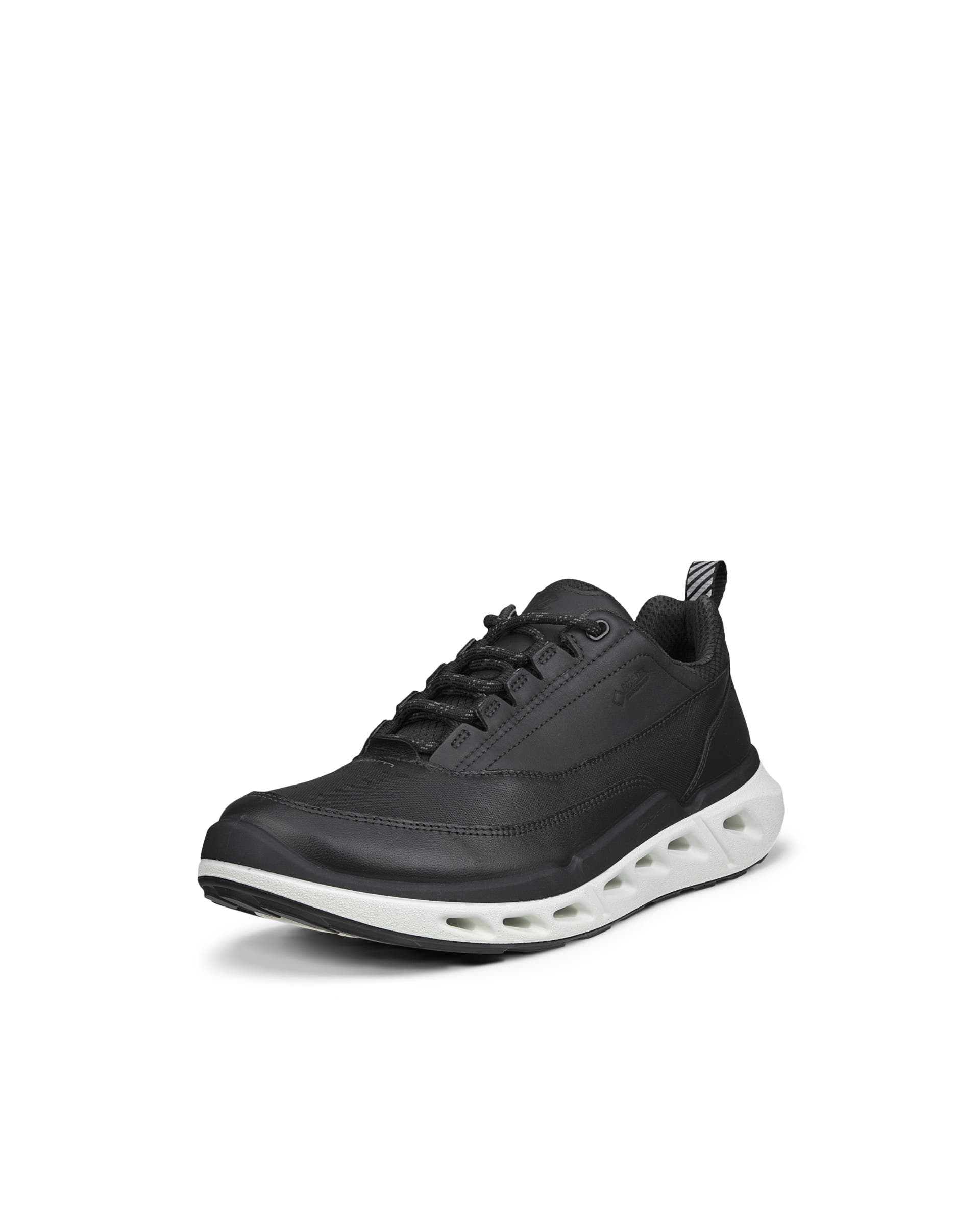 ECCO® BIOM 720 baskets en cuir Gore-Tex pour femme - Noir - Main