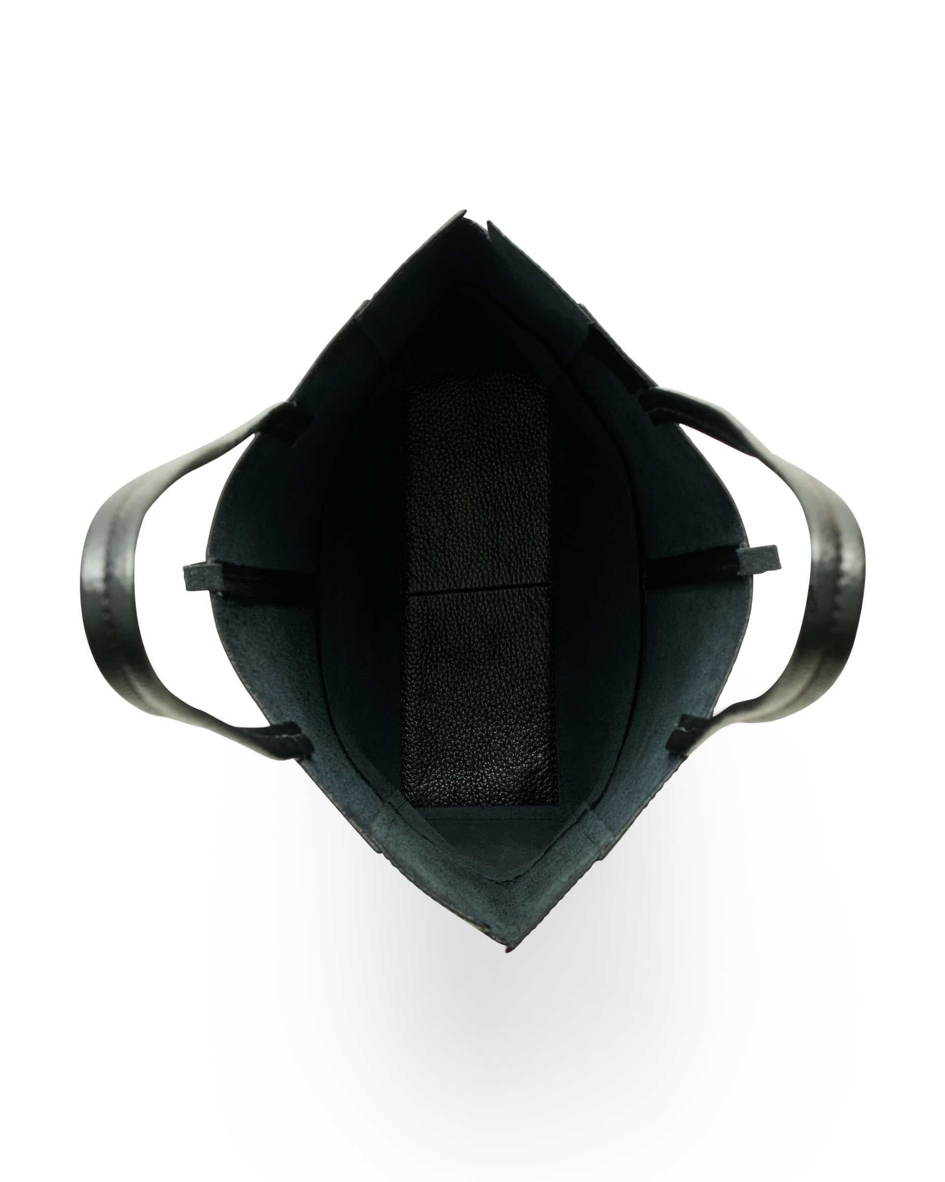 ECCO AVEN TOTE - Black - Birdeye