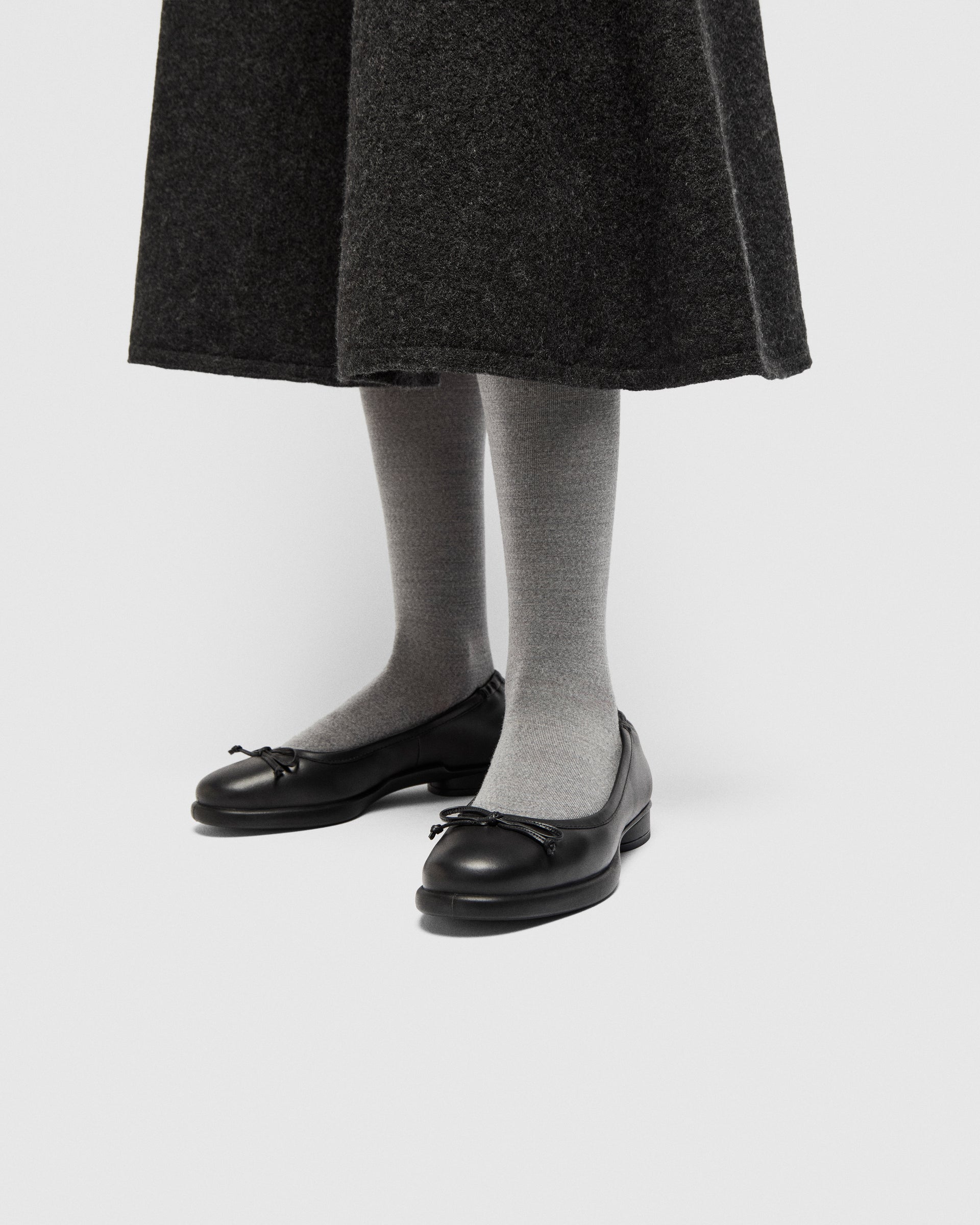 Women's ECCO® Sculpted LX 15 BOW Leather Ballerina - Black - Lifestyle image-1