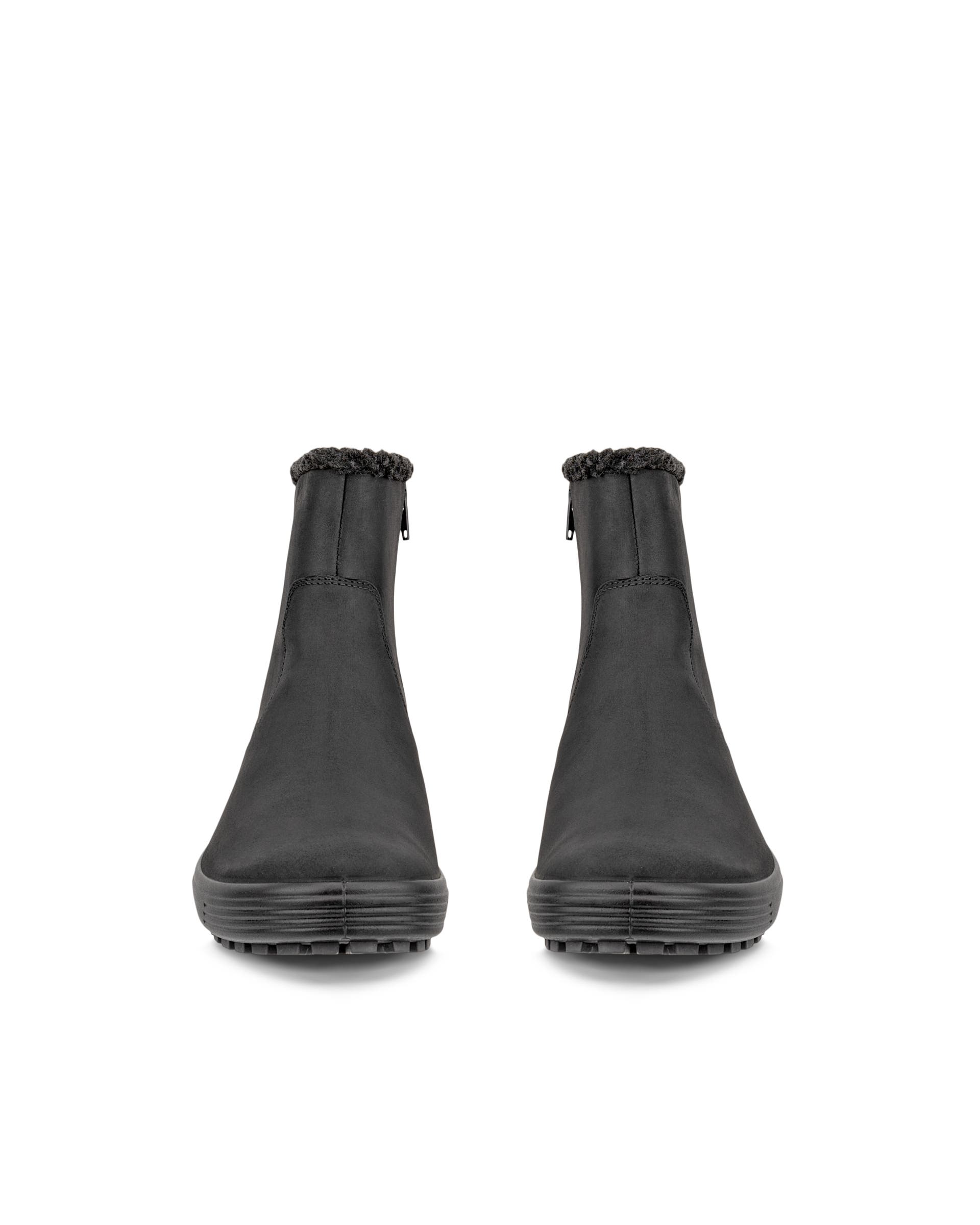 ECCO® Soft 7 Tred ženske srednje čizme od nubuka - Crna - Front pair