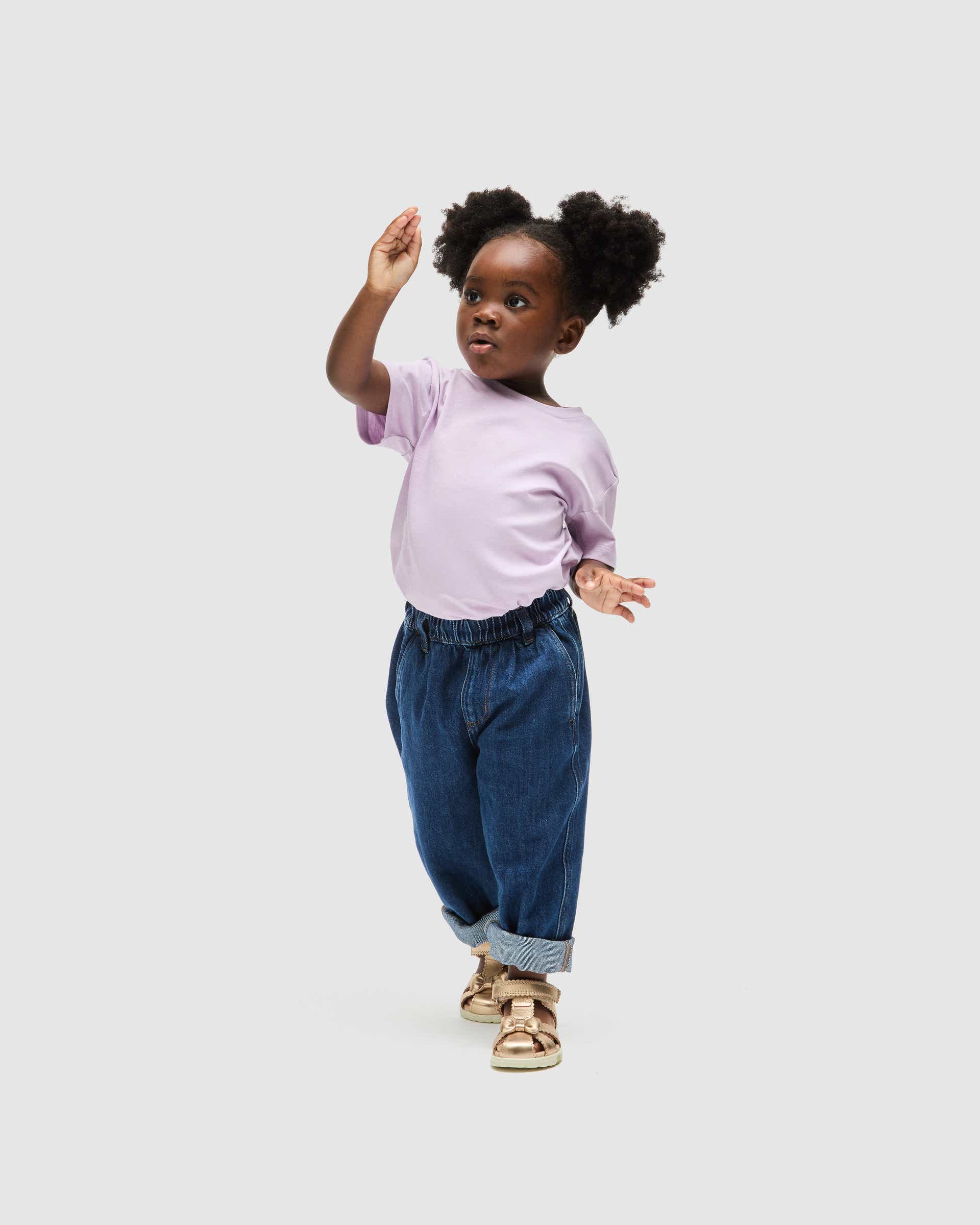 ECCO® MINI STRIDE SANDAL sailor sandaler i læder til børn - Guld - Lifestyle image-1