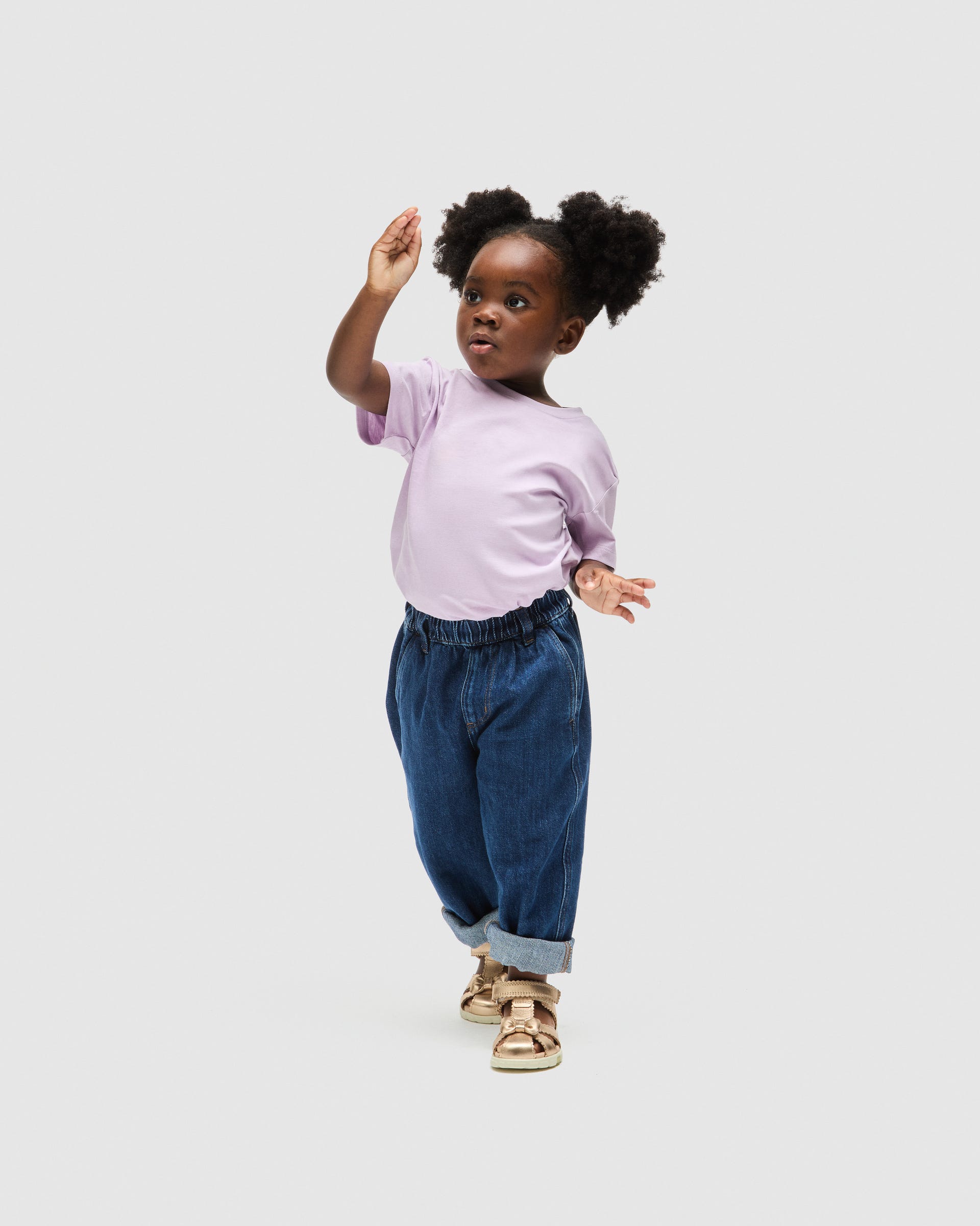 ECCO® MINI STRIDE SANDAL sailor sandaler i læder til børn - Guld - Lifestyle image-1