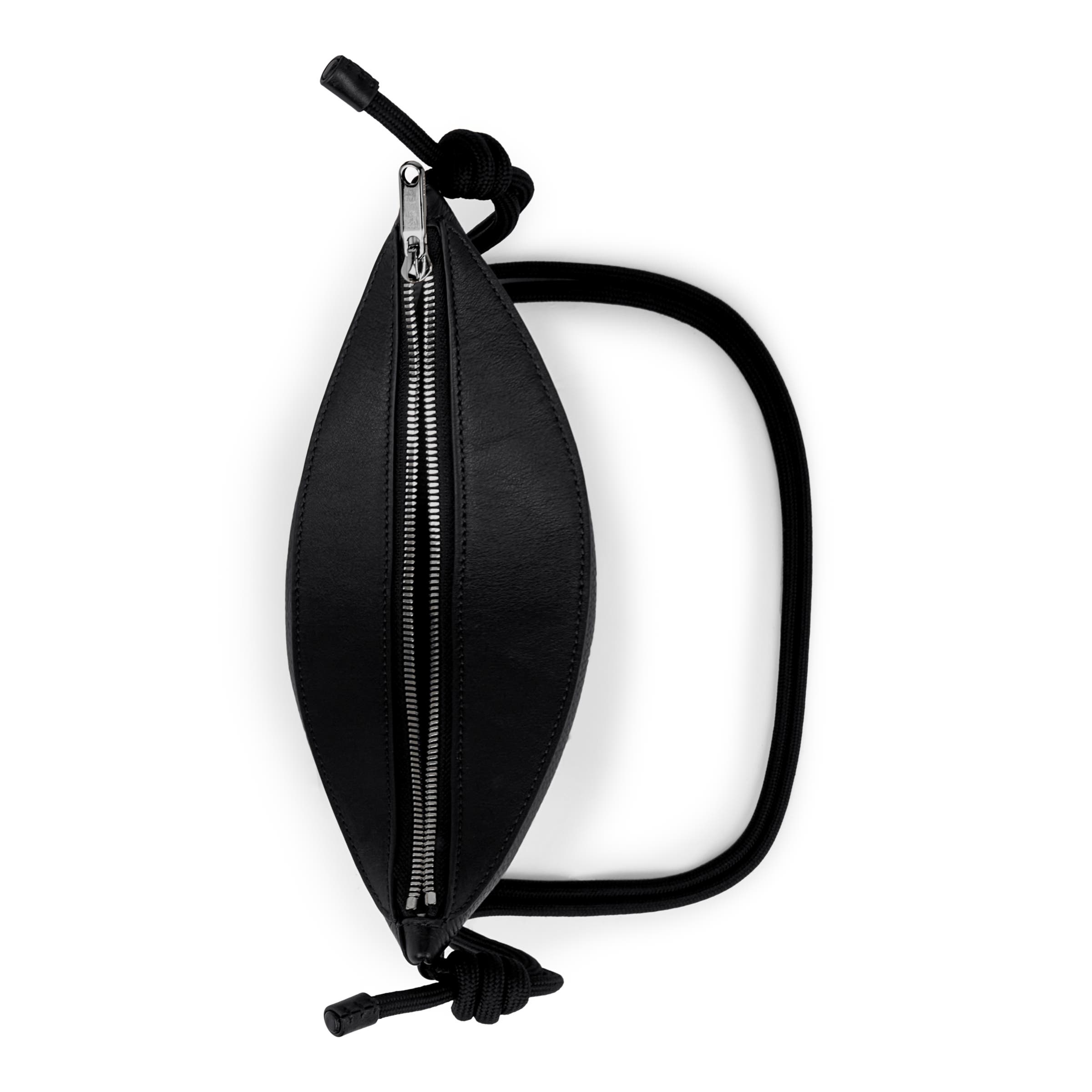 黒いエピレザー風ショルダーバッグ 黒いエピレザー風ショルダーバッグ