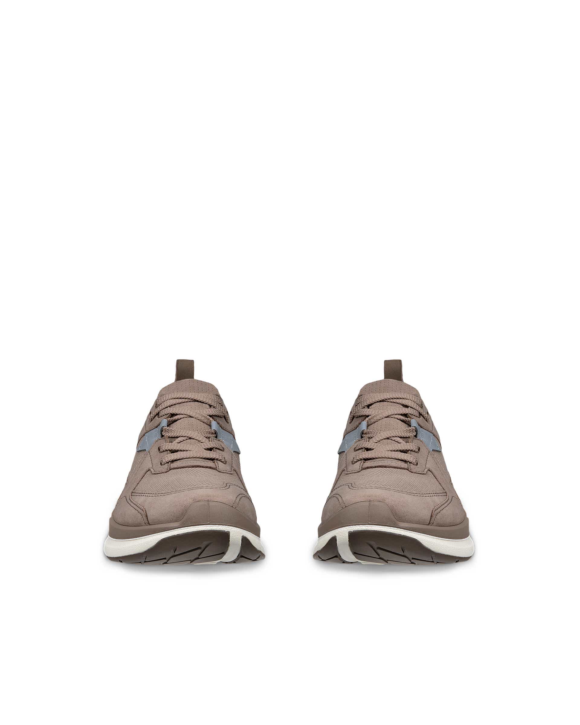 ECCO biom 2.2 WOMEN ウィメンズ レザーGore-Texスニーカー - ブラウン - Front pair