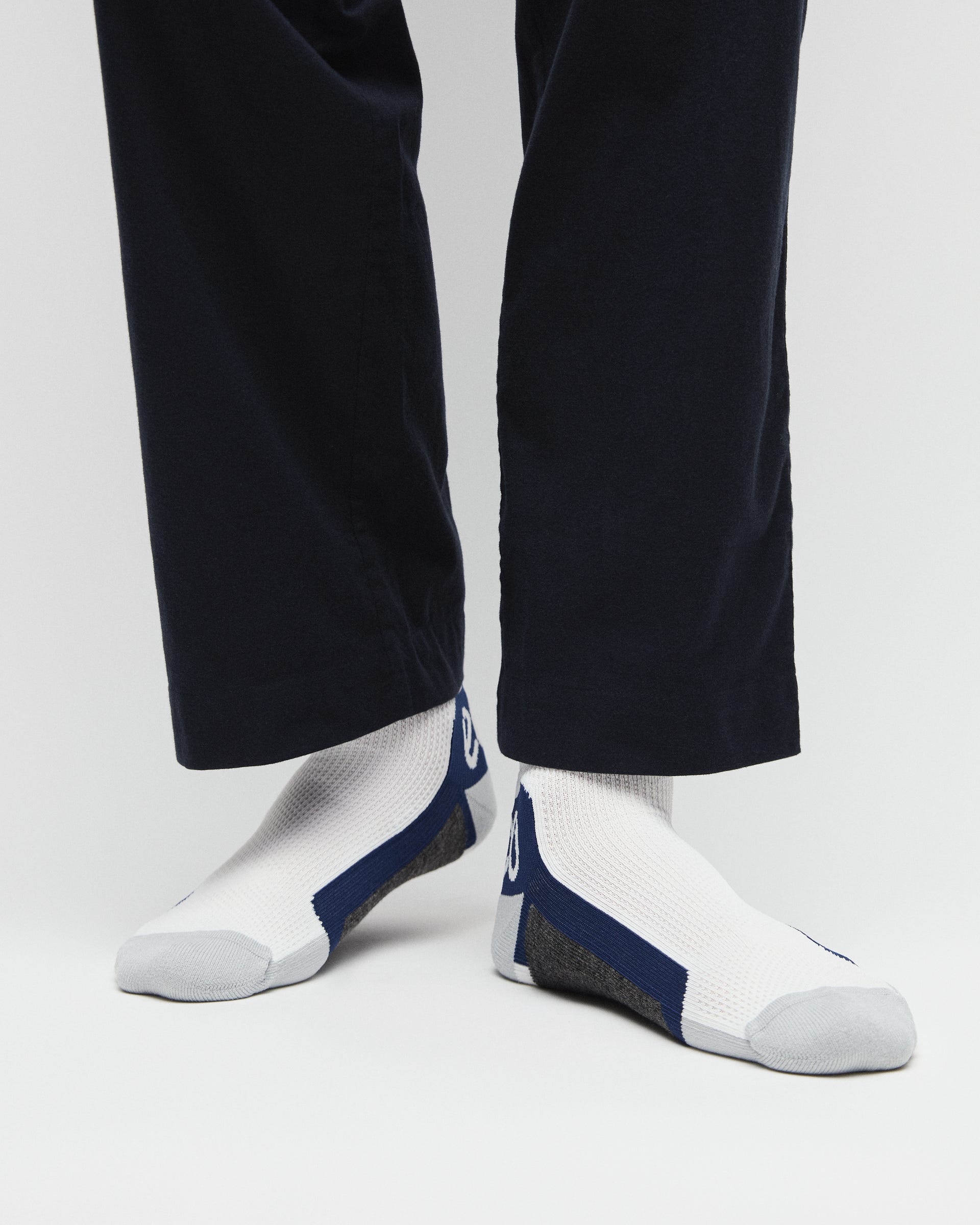 Unisex ECCO® Tech Sporty Ankle-Cut Socks - White - Lifestyle image-1