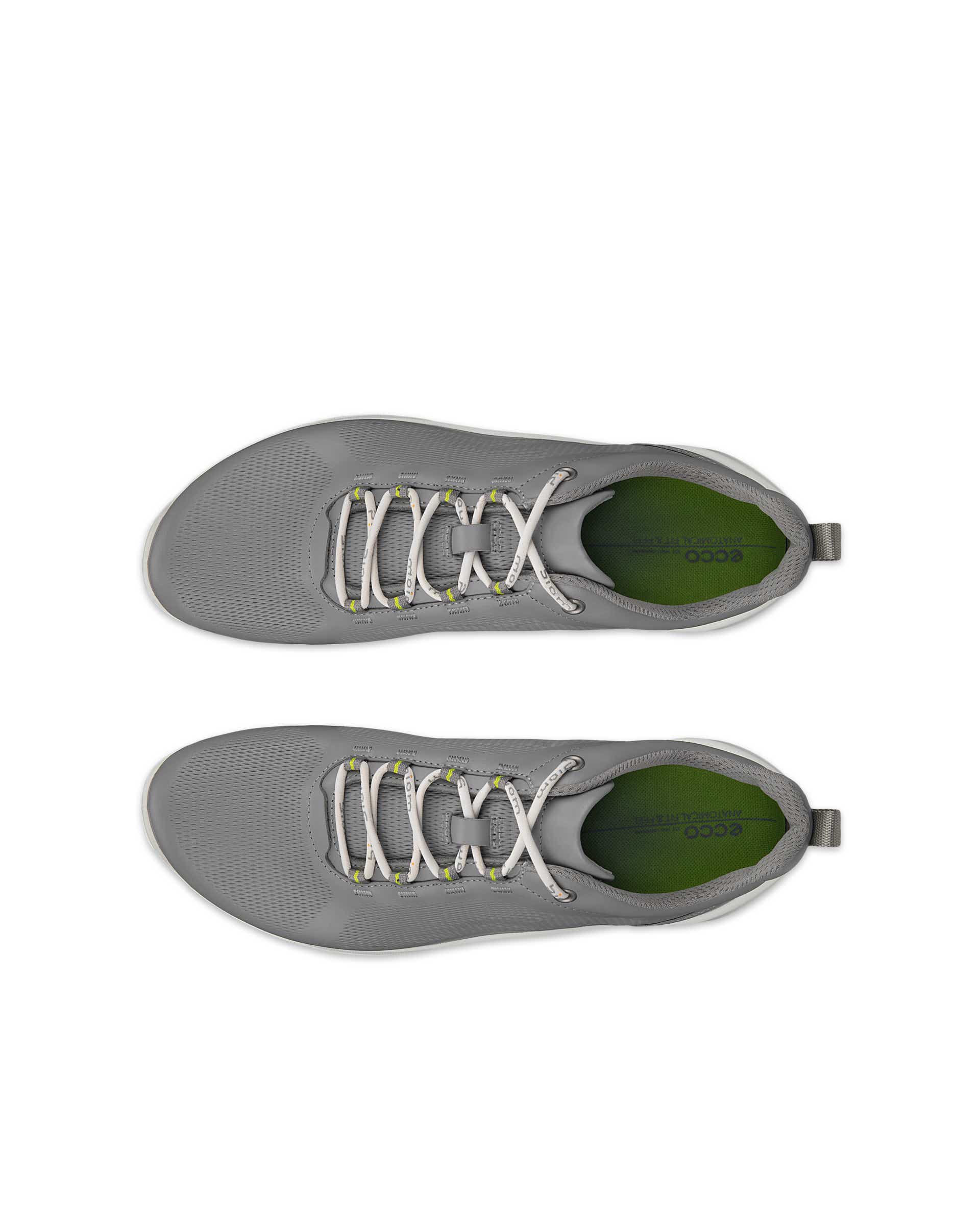 ECCO® BIOM FJUEL baskets en cuir pour homme - Gris - Top left pair