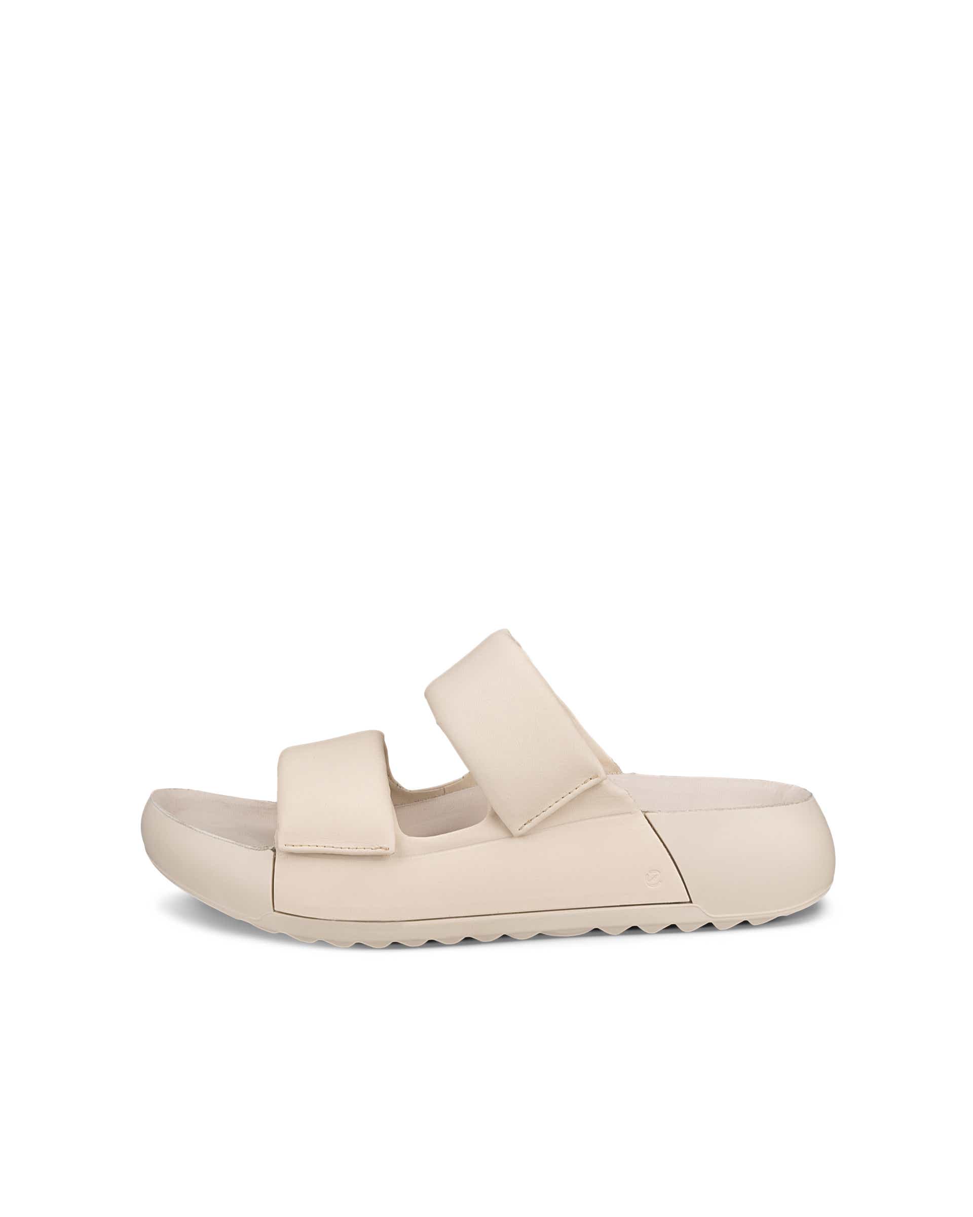ECCO Cozmo PF - undefined - Outside