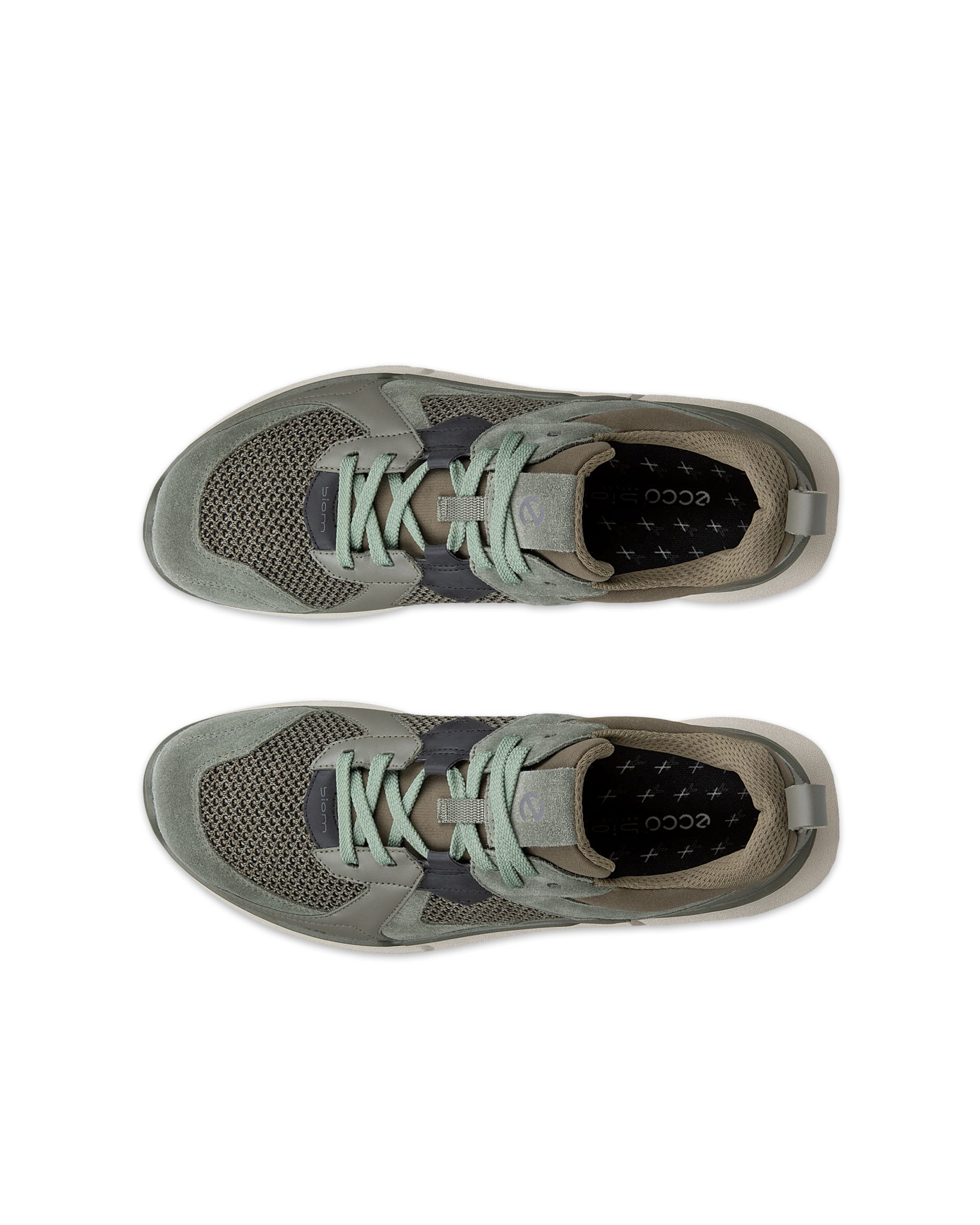 ECCO® BIOM 2.2 baskets de plein air en daim pour homme - Vert - Top left pair