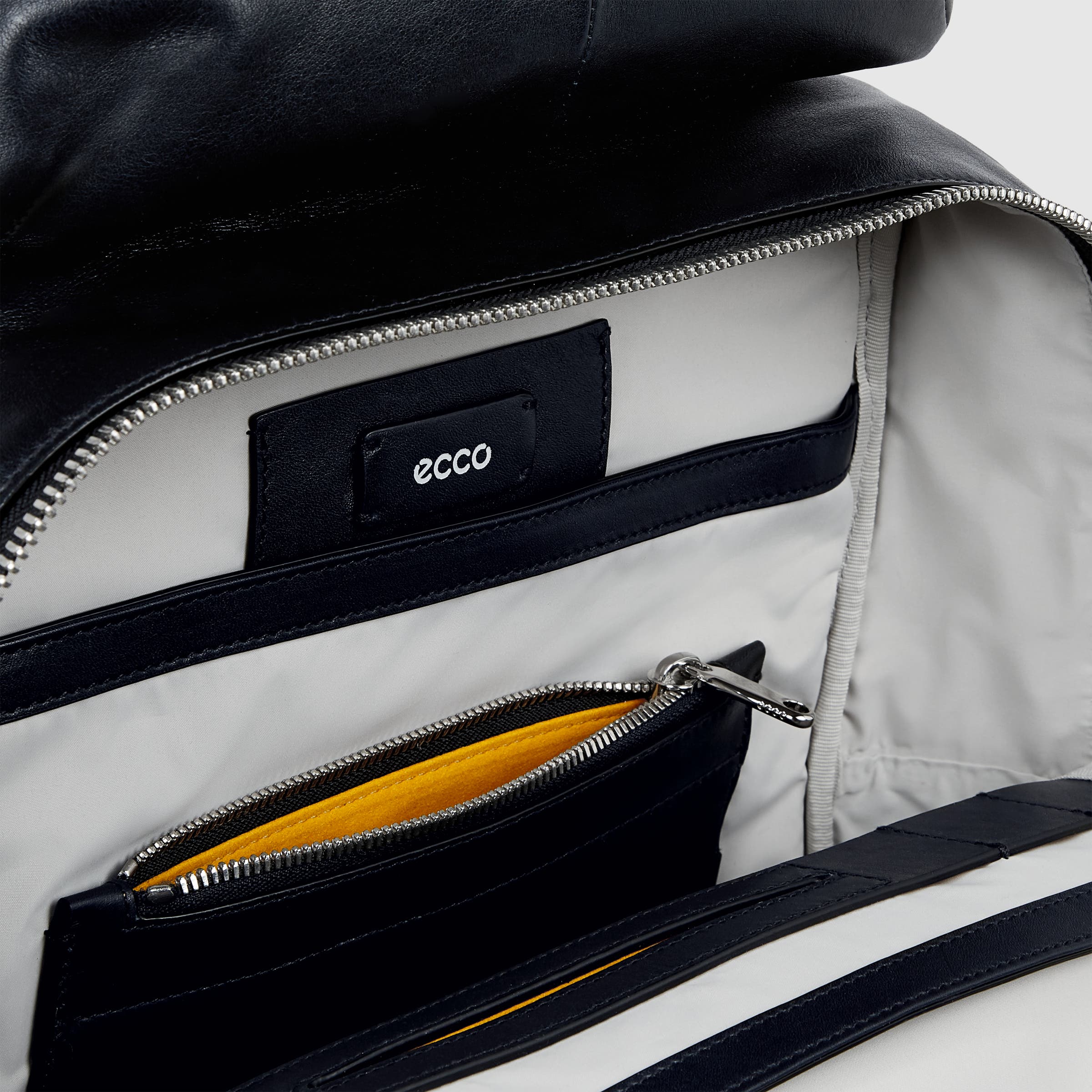 ECCO® Journey Leather Backpack - Blue - Inside