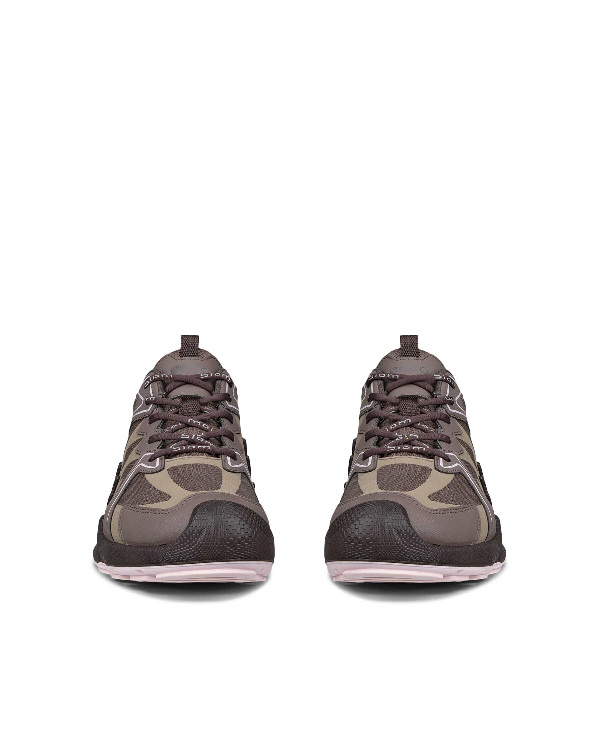 Dámské textilní outdoorové Gore-Tex tenisky ECCO® BIOM AEX - Hnědá - Front pair