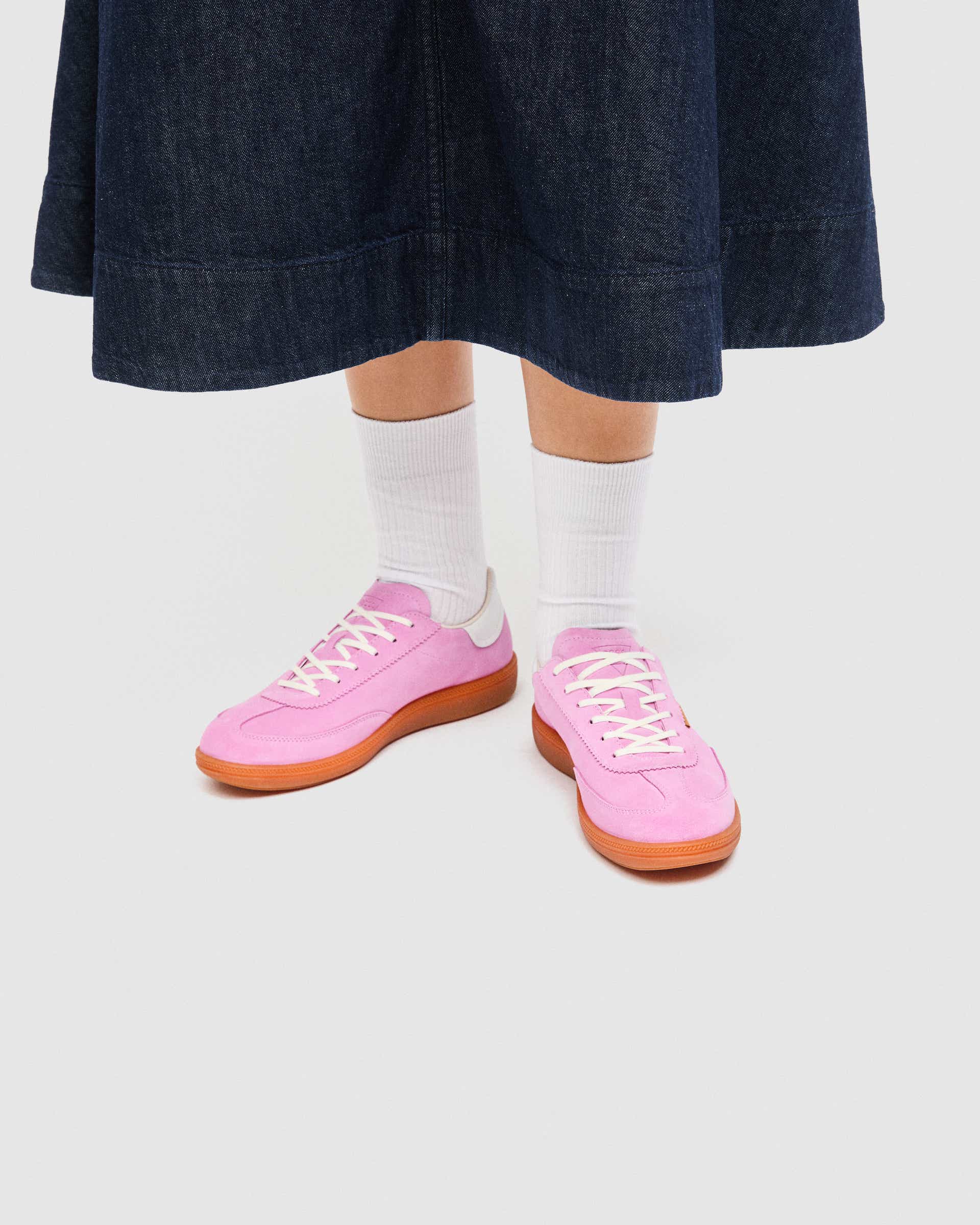 ECCO SOFT 11 WOMEN ウィメンズ スニーカー - ピンク - Lifestyle image-1