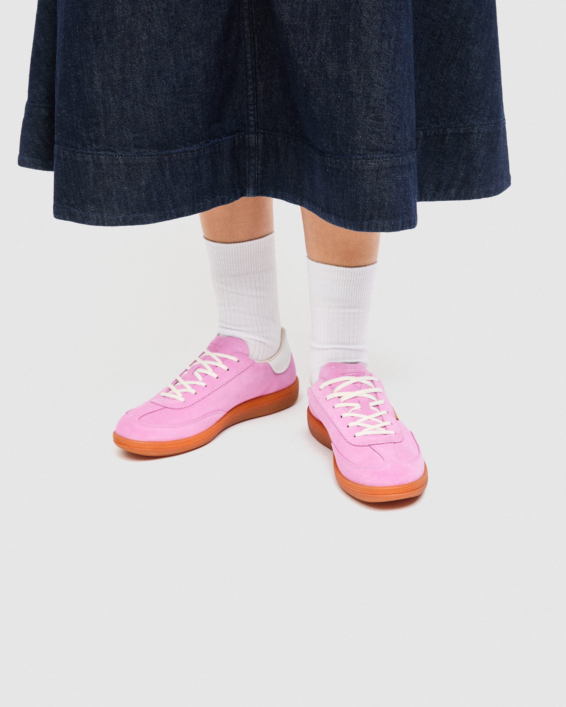 ECCO SOFT 11 WOMEN ウィメンズ スニーカー - ピンク - Lifestyle image-1